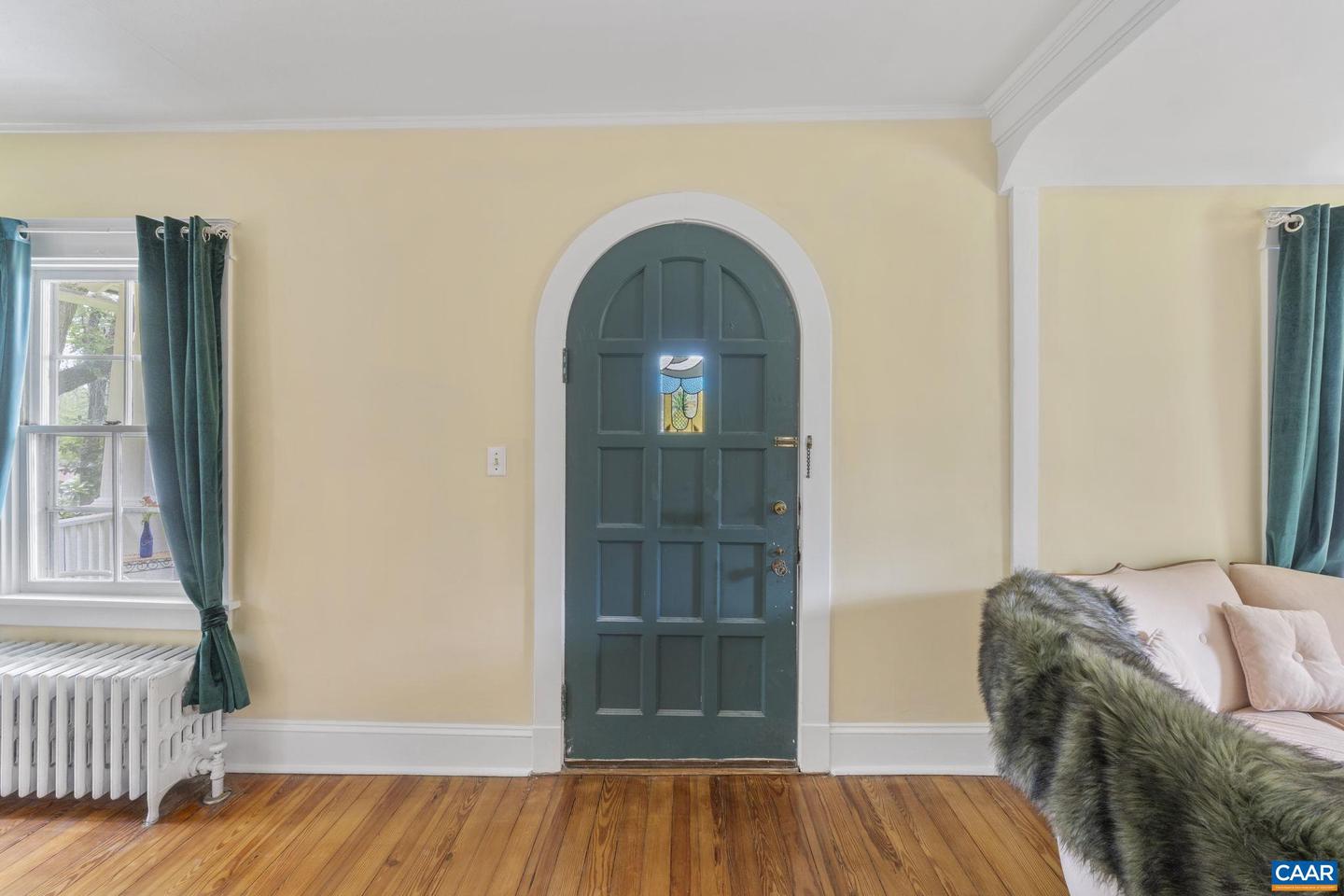 2523 STONY POINT RD, CHARLOTTESVILLE, Virginia 22911, 3 Bedrooms Bedrooms, ,2 BathroomsBathrooms,Residential,For sale,2523 STONY POINT RD,665955 MLS # 665955