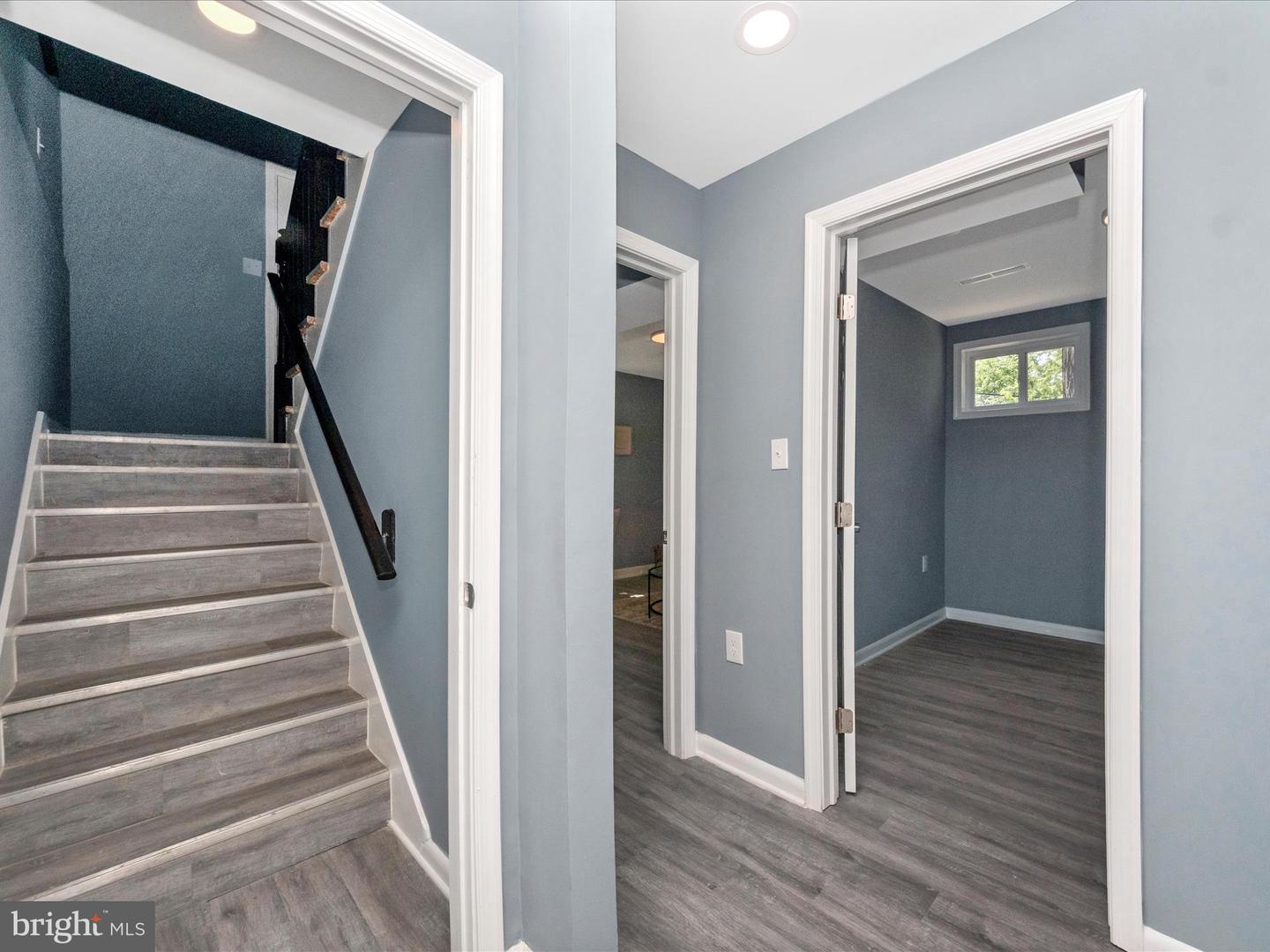 2050 HAMLIN ST NE, WASHINGTON, District Of Columbia 20018, 4 Bedrooms Bedrooms, ,4 BathroomsBathrooms,Residential,For sale,2050 HAMLIN ST NE,DCDC2206814 MLS # DCDC2206814