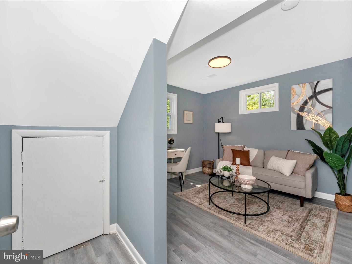 2050 HAMLIN ST NE, WASHINGTON, District Of Columbia 20018, 4 Bedrooms Bedrooms, ,4 BathroomsBathrooms,Residential,For sale,2050 HAMLIN ST NE,DCDC2206814 MLS # DCDC2206814