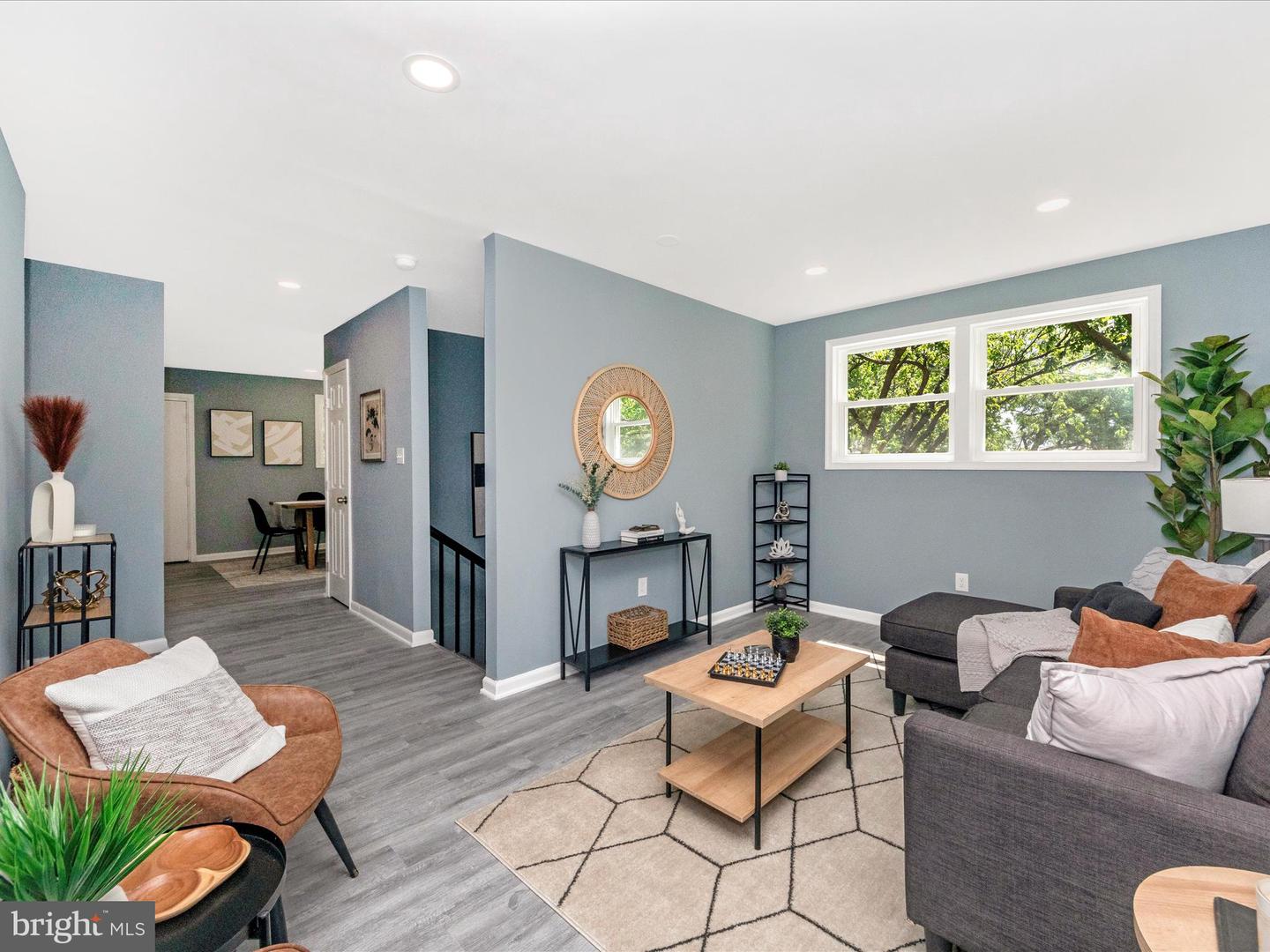 2050 HAMLIN ST NE, WASHINGTON, District Of Columbia 20018, 4 Bedrooms Bedrooms, ,4 BathroomsBathrooms,Residential,For sale,2050 HAMLIN ST NE,DCDC2206814 MLS # DCDC2206814