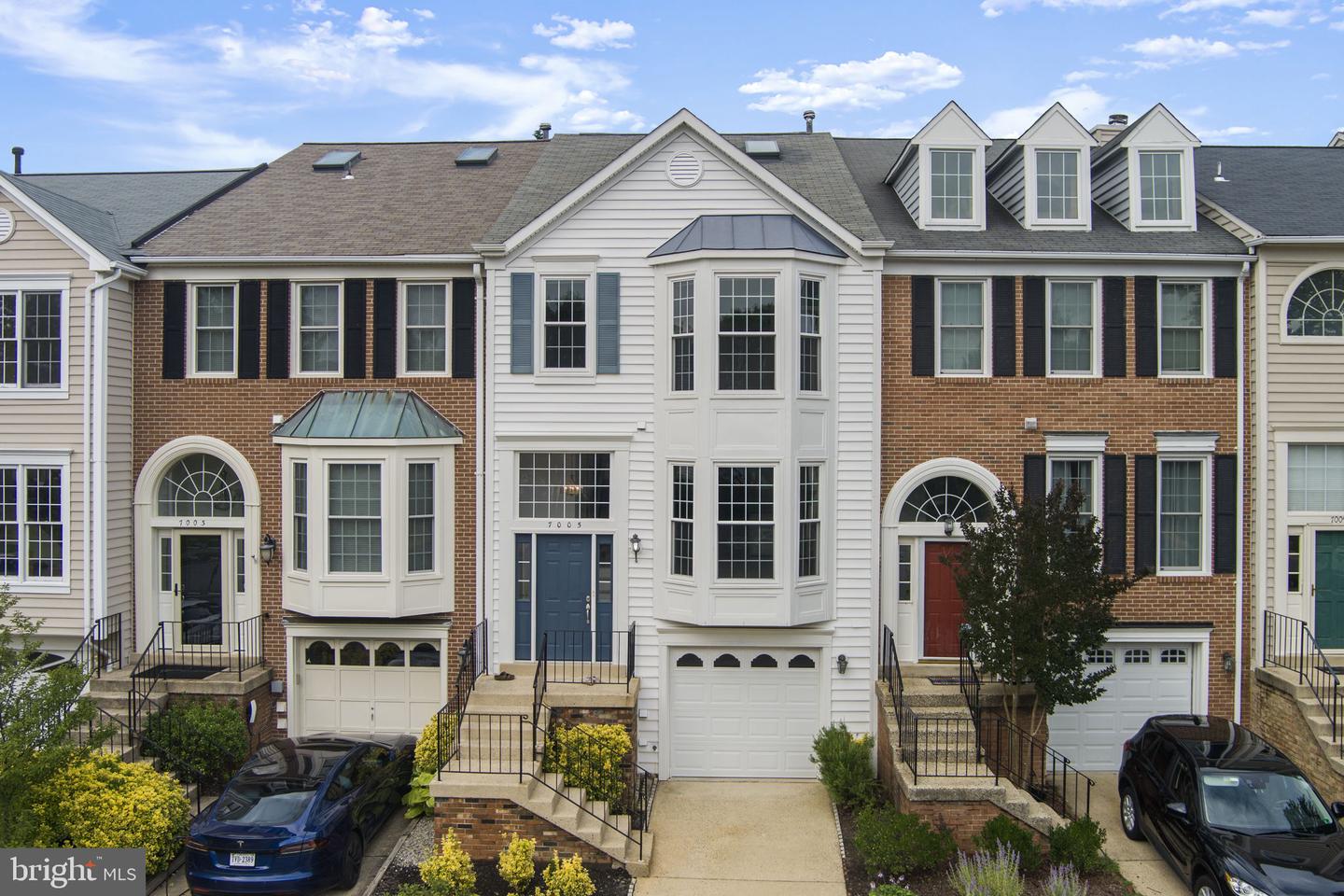 7005 BENTLEY MILL PL, ALEXANDRIA, Virginia 22315, 3 Bedrooms Bedrooms, ,2 BathroomsBathrooms,Residential,For sale,7005 BENTLEY MILL PL,VAFX2249350 MLS # VAFX2249350