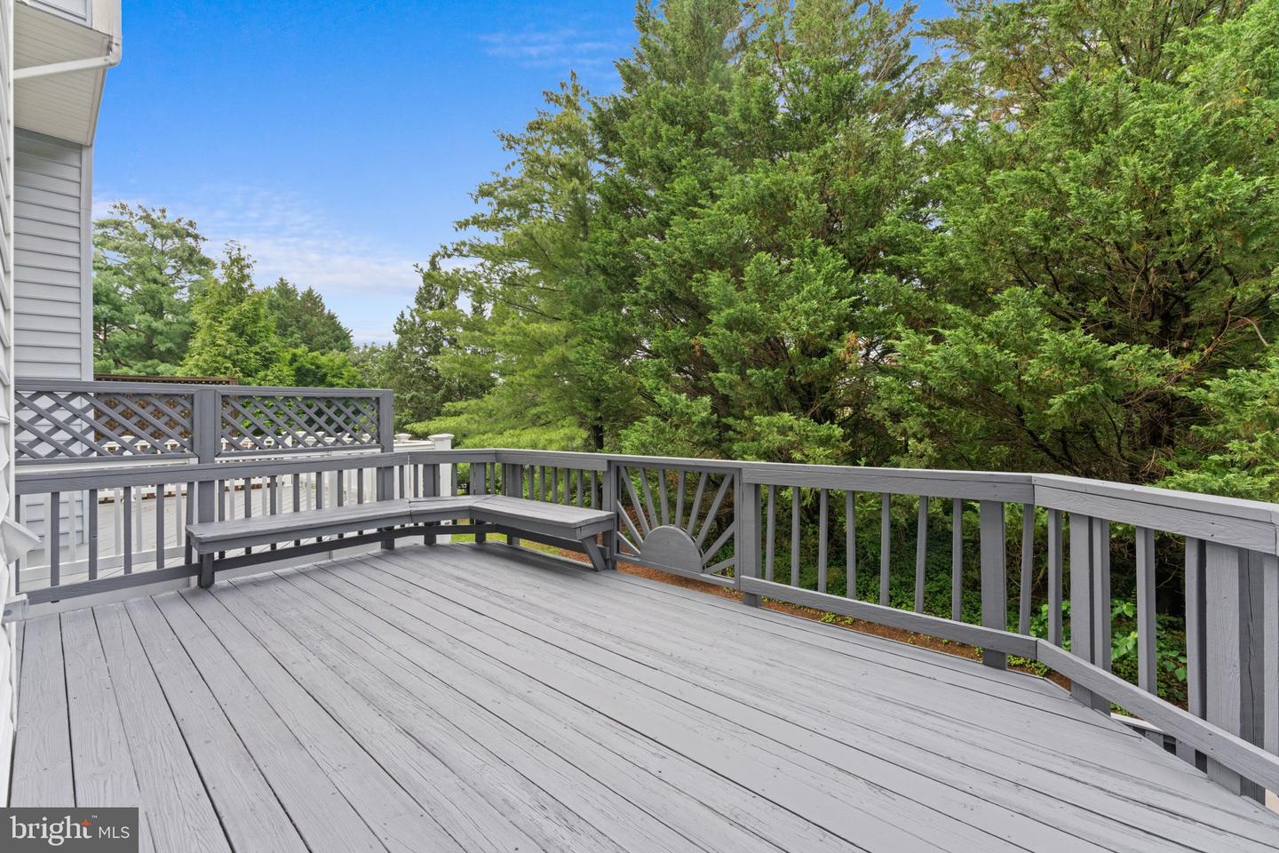 7005 BENTLEY MILL PL, ALEXANDRIA, Virginia 22315, 3 Bedrooms Bedrooms, ,2 BathroomsBathrooms,Residential,For sale,7005 BENTLEY MILL PL,VAFX2249350 MLS # VAFX2249350