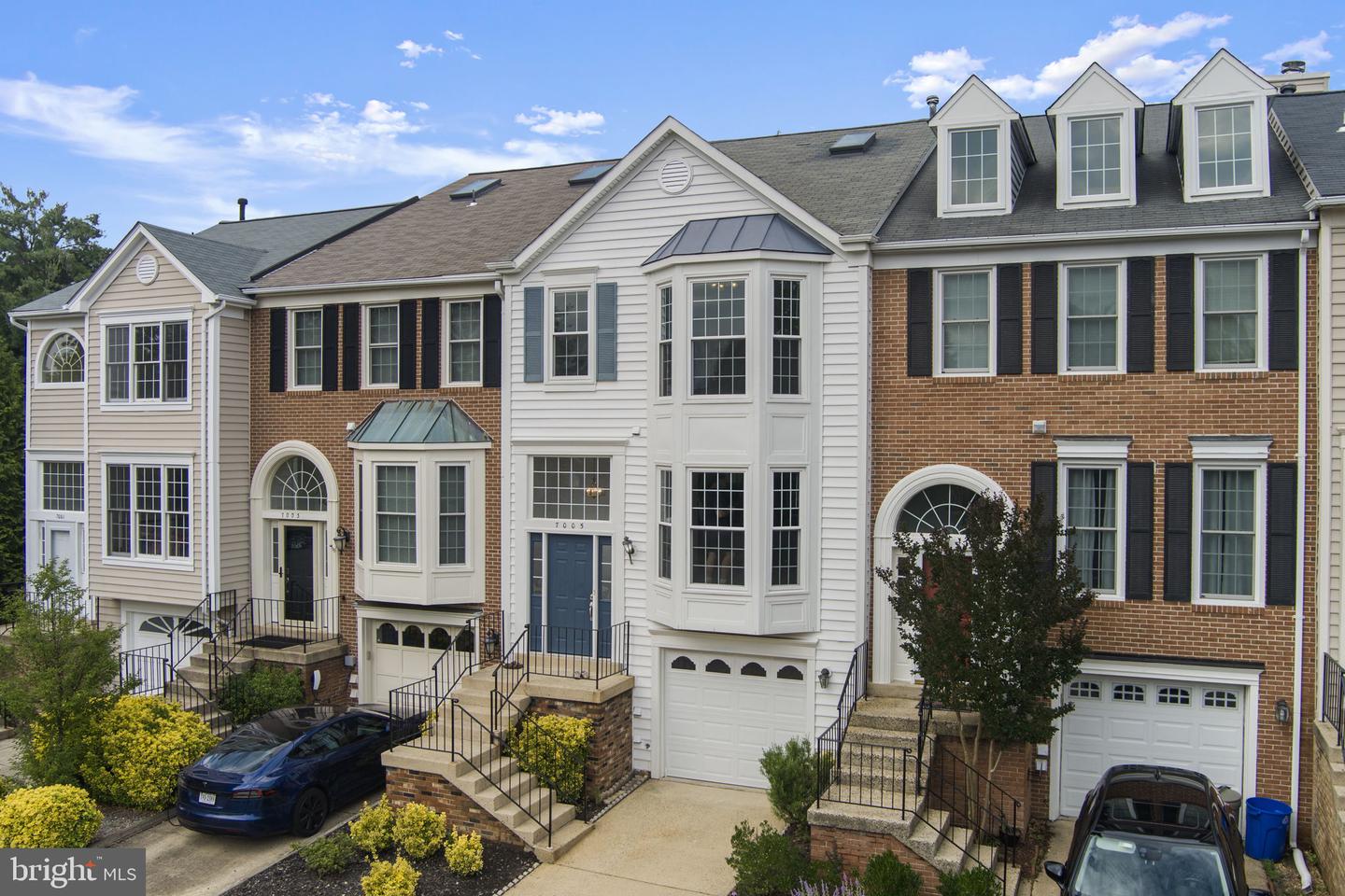 7005 BENTLEY MILL PL, ALEXANDRIA, Virginia 22315, 3 Bedrooms Bedrooms, ,2 BathroomsBathrooms,Residential,For sale,7005 BENTLEY MILL PL,VAFX2249350 MLS # VAFX2249350