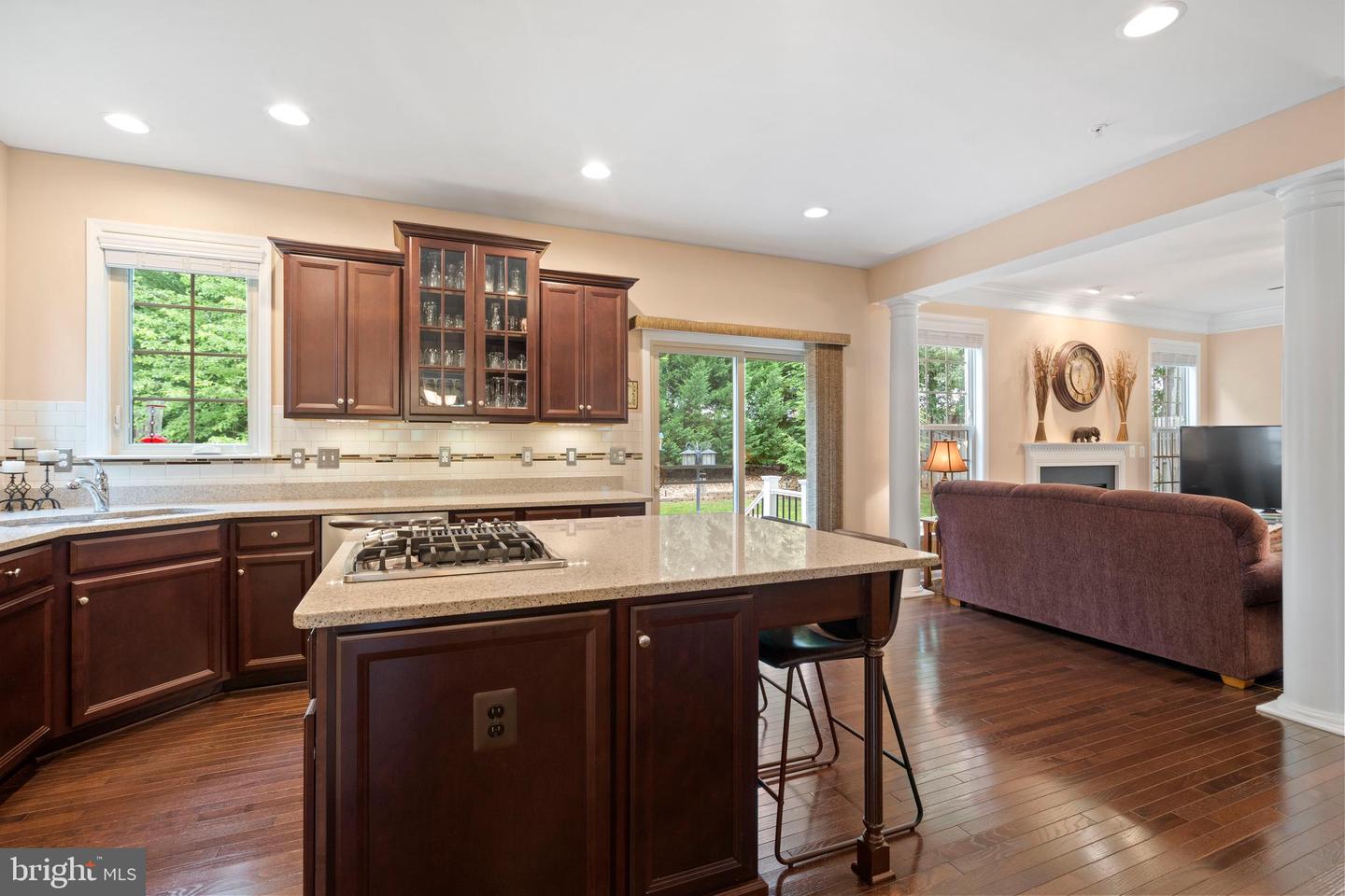 5696 LIBERTY MANOR CIR, WOODBRIDGE, Virginia 22193, 4 Bedrooms Bedrooms, ,2 BathroomsBathrooms,Residential,For sale,5696 LIBERTY MANOR CIR,VAPW2097642 MLS # VAPW2097642