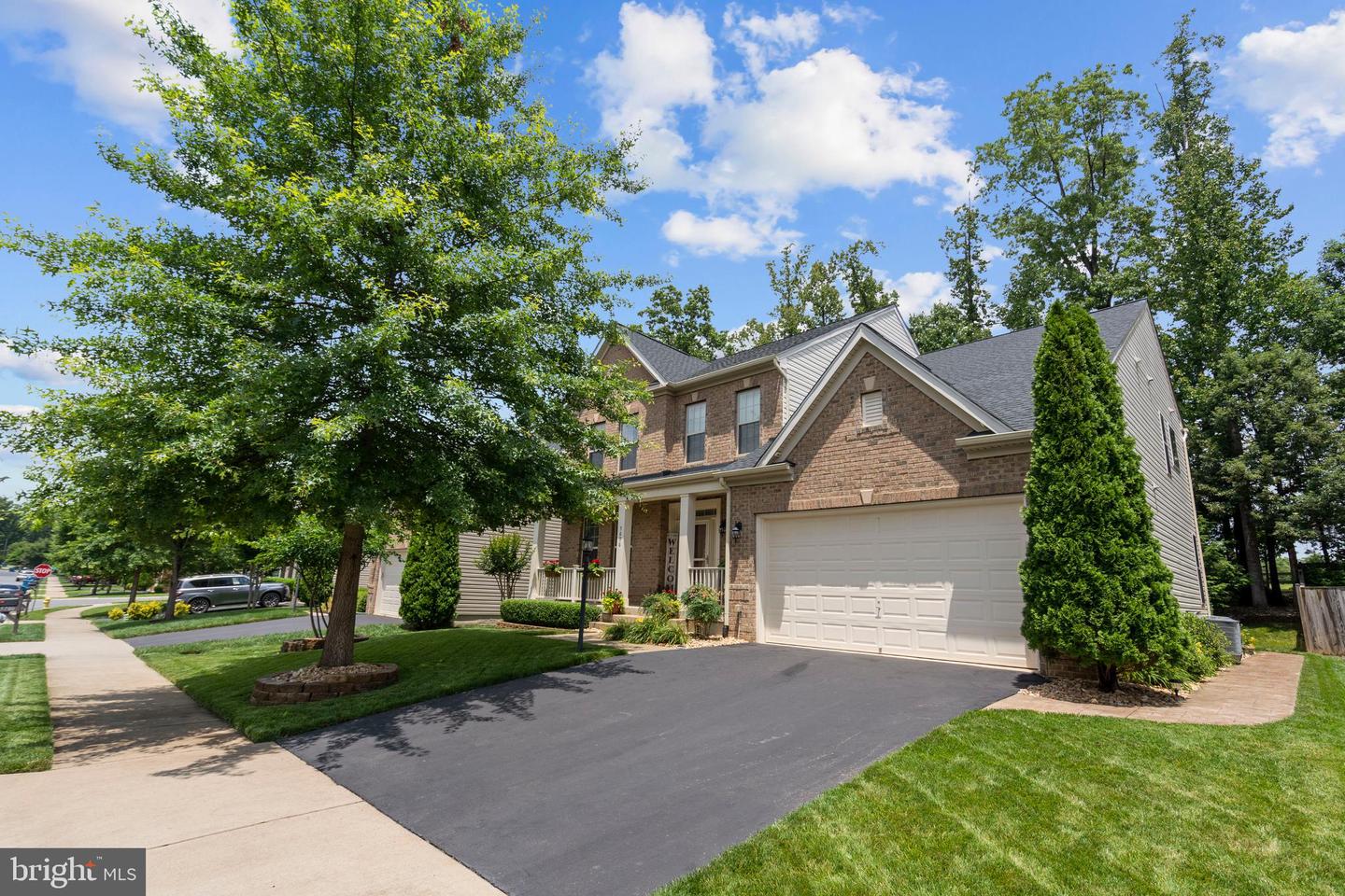 5696 LIBERTY MANOR CIR, WOODBRIDGE, Virginia 22193, 4 Bedrooms Bedrooms, ,2 BathroomsBathrooms,Residential,For sale,5696 LIBERTY MANOR CIR,VAPW2097642 MLS # VAPW2097642