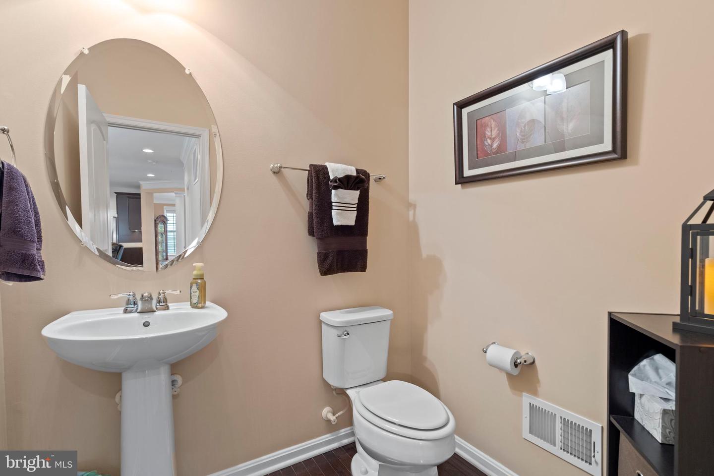 5696 LIBERTY MANOR CIR, WOODBRIDGE, Virginia 22193, 4 Bedrooms Bedrooms, ,2 BathroomsBathrooms,Residential,For sale,5696 LIBERTY MANOR CIR,VAPW2097642 MLS # VAPW2097642