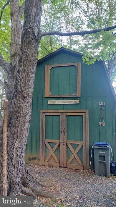 21806 WATSON RD, LEESBURG, Virginia 20175, 3 Bedrooms Bedrooms, ,3 BathroomsBathrooms,Residential,For sale,21806 WATSON RD,VALO2100174 MLS # VALO2100174
