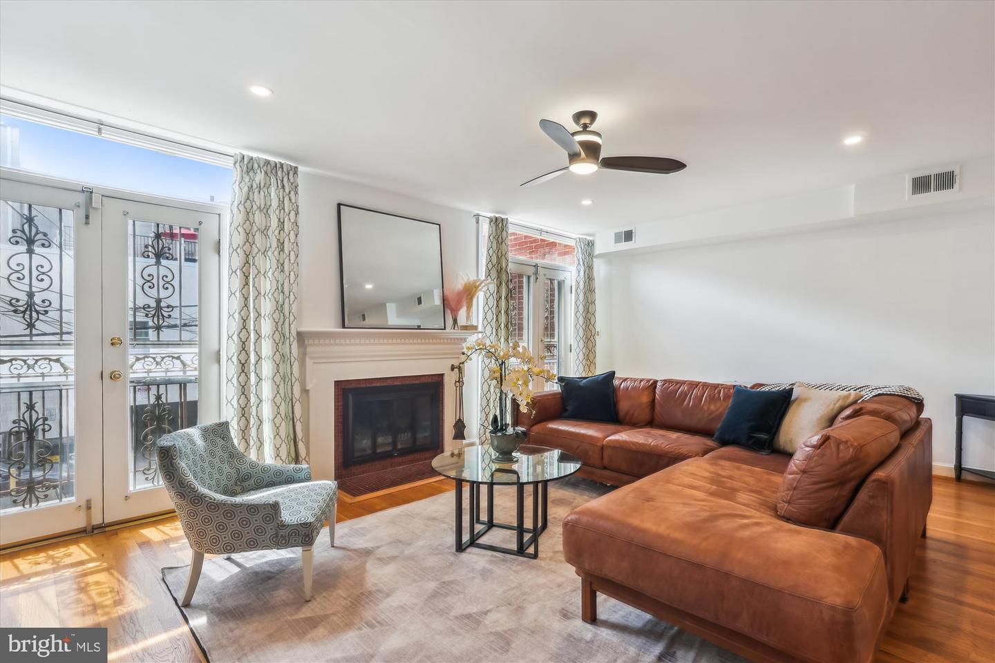 2646 WOODLEY PL NW #1/2, WASHINGTON, District Of Columbia 20008, 2 Bedrooms Bedrooms, ,2 BathroomsBathrooms,Residential,For sale,2646 WOODLEY PL NW #1/2,DCDC2206806 MLS # DCDC2206806
