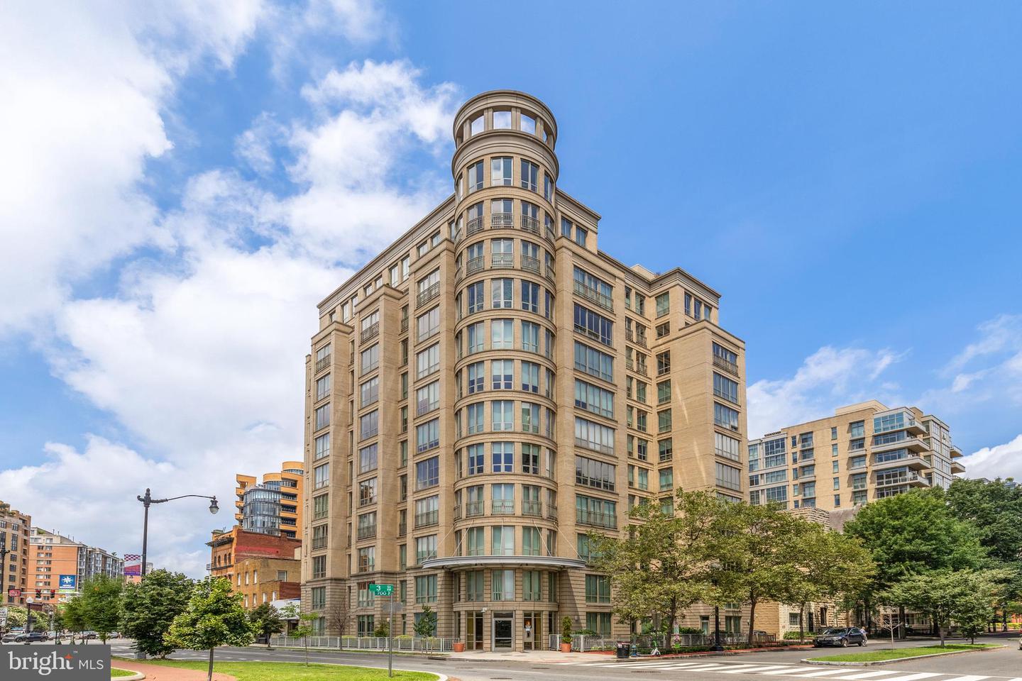 301 MASSACHUSETTS AVE NW #1103, WASHINGTON, District Of Columbia 20001, 2 Bedrooms Bedrooms, 6 Rooms Rooms,2 BathroomsBathrooms,Residential,For sale,301 MASSACHUSETTS AVE NW #1103,DCDC2206888 MLS # DCDC2206888