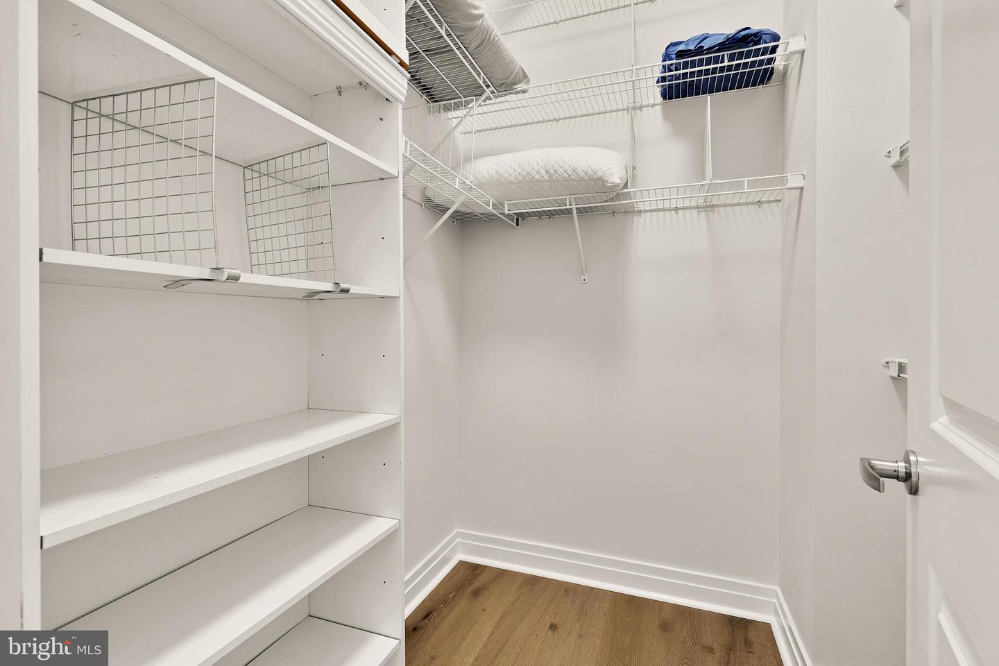 301 MASSACHUSETTS AVE NW #1103, WASHINGTON, District Of Columbia 20001, 2 Bedrooms Bedrooms, 6 Rooms Rooms,2 BathroomsBathrooms,Residential,For sale,301 MASSACHUSETTS AVE NW #1103,DCDC2206888 MLS # DCDC2206888