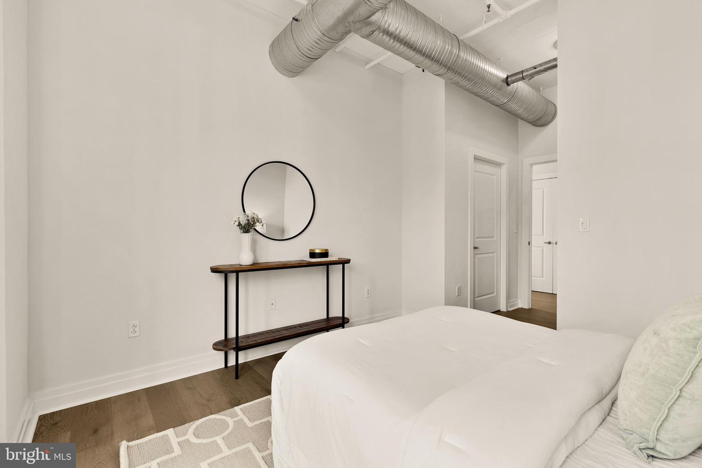 301 MASSACHUSETTS AVE NW #1103, WASHINGTON, District Of Columbia 20001, 2 Bedrooms Bedrooms, 6 Rooms Rooms,2 BathroomsBathrooms,Residential,For sale,301 MASSACHUSETTS AVE NW #1103,DCDC2206888 MLS # DCDC2206888