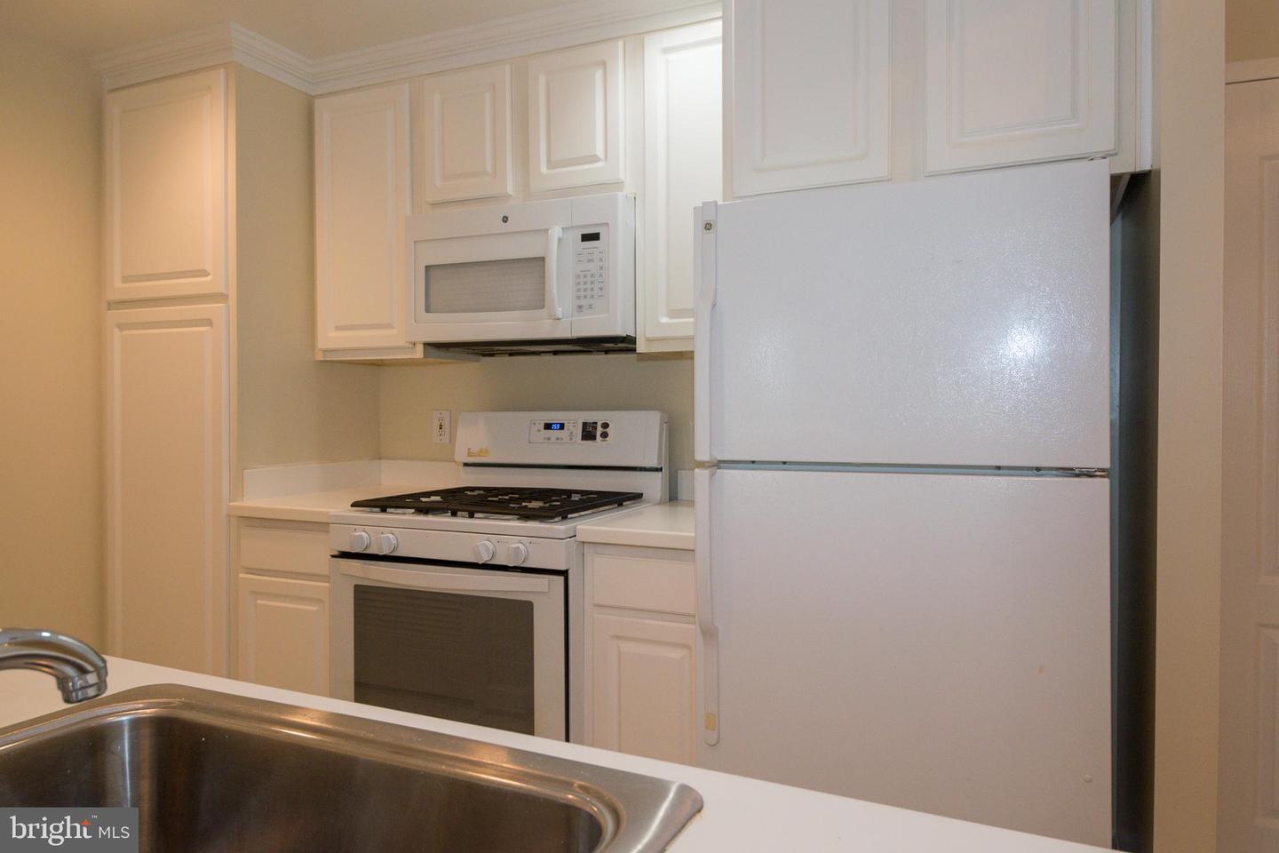 901 N MONROE ST #308, ARLINGTON, Virginia 22201, 2 Bedrooms Bedrooms, ,2 BathroomsBathrooms,Residential,For sale,901 N MONROE ST #308,VAAR2059614 MLS # VAAR2059614