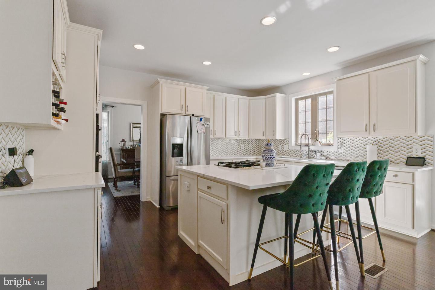 42177 BUNKER WOODS PL, BRAMBLETON, Virginia 20148, 6 Bedrooms Bedrooms, ,4 BathroomsBathrooms,Residential,For sale,42177 BUNKER WOODS PL,VALO2100182 MLS # VALO2100182