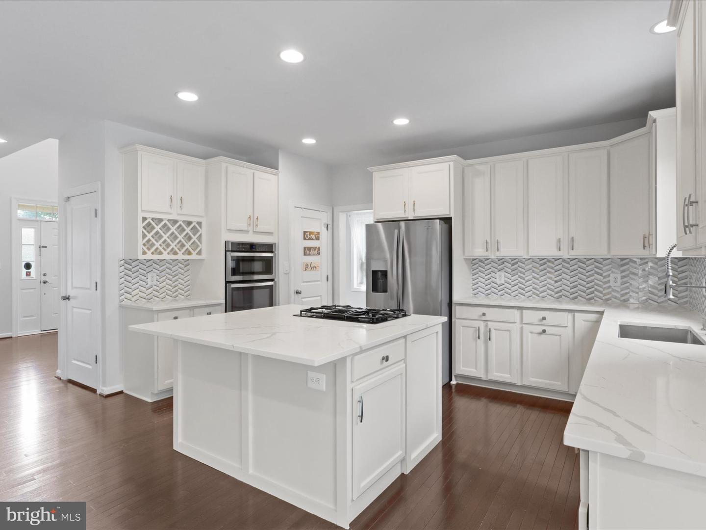 42177 BUNKER WOODS PL, BRAMBLETON, Virginia 20148, 6 Bedrooms Bedrooms, ,4 BathroomsBathrooms,Residential,For sale,42177 BUNKER WOODS PL,VALO2100182 MLS # VALO2100182