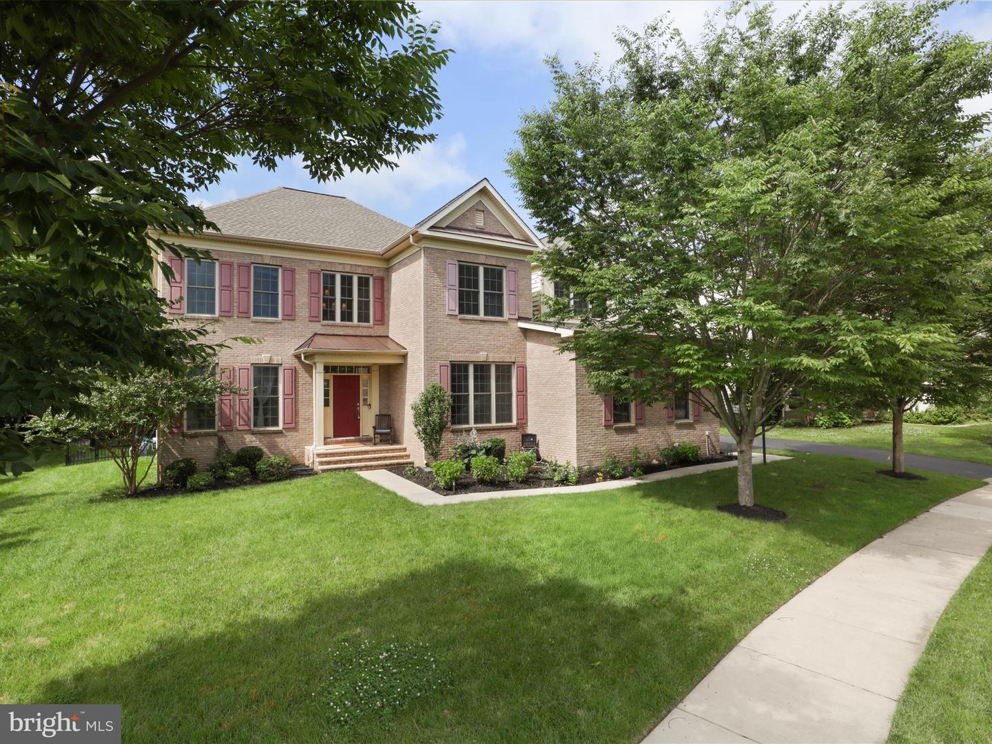 42177 BUNKER WOODS PL, BRAMBLETON, Virginia 20148, 6 Bedrooms Bedrooms, ,4 BathroomsBathrooms,Residential,For sale,42177 BUNKER WOODS PL,VALO2100182 MLS # VALO2100182