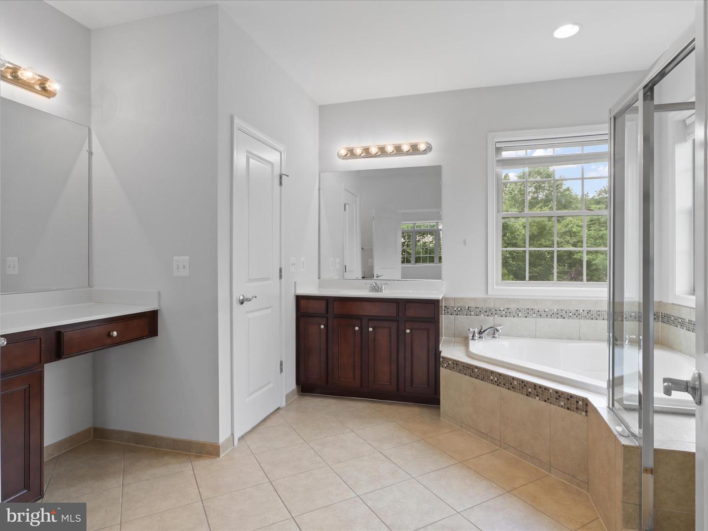 42177 BUNKER WOODS PL, BRAMBLETON, Virginia 20148, 6 Bedrooms Bedrooms, ,4 BathroomsBathrooms,Residential,For sale,42177 BUNKER WOODS PL,VALO2100182 MLS # VALO2100182
