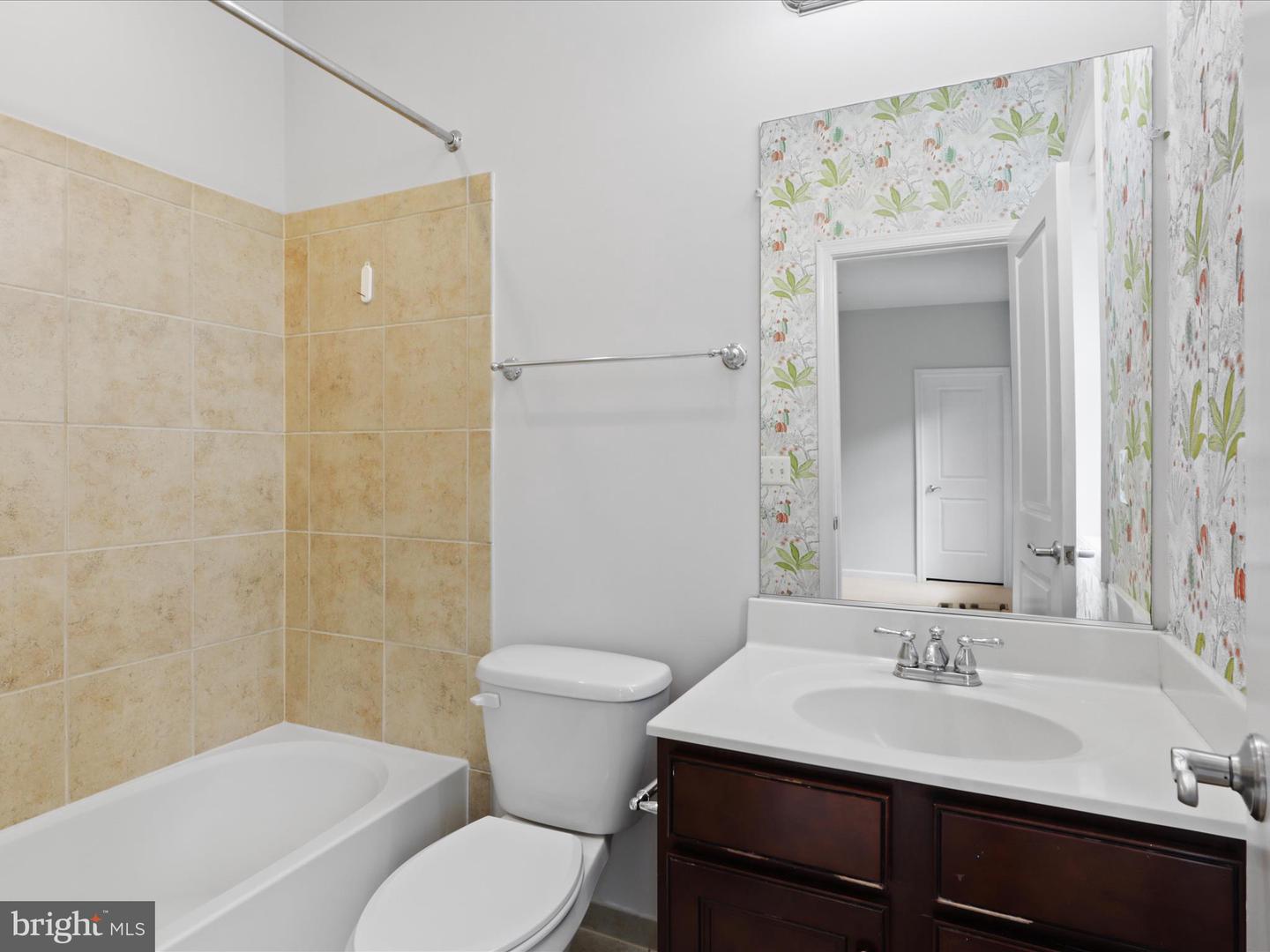 42177 BUNKER WOODS PL, BRAMBLETON, Virginia 20148, 6 Bedrooms Bedrooms, ,4 BathroomsBathrooms,Residential,For sale,42177 BUNKER WOODS PL,VALO2100182 MLS # VALO2100182