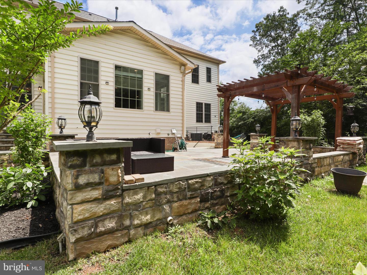 42177 BUNKER WOODS PL, BRAMBLETON, Virginia 20148, 6 Bedrooms Bedrooms, ,4 BathroomsBathrooms,Residential,For sale,42177 BUNKER WOODS PL,VALO2100182 MLS # VALO2100182