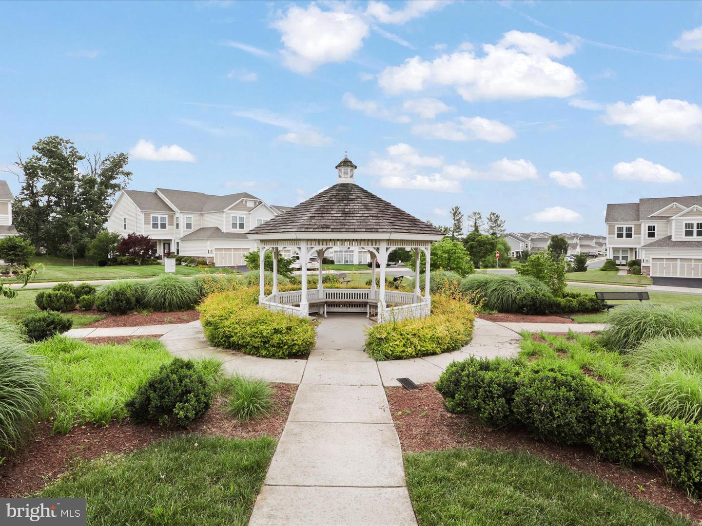 42177 BUNKER WOODS PL, BRAMBLETON, Virginia 20148, 6 Bedrooms Bedrooms, ,4 BathroomsBathrooms,Residential,For sale,42177 BUNKER WOODS PL,VALO2100182 MLS # VALO2100182