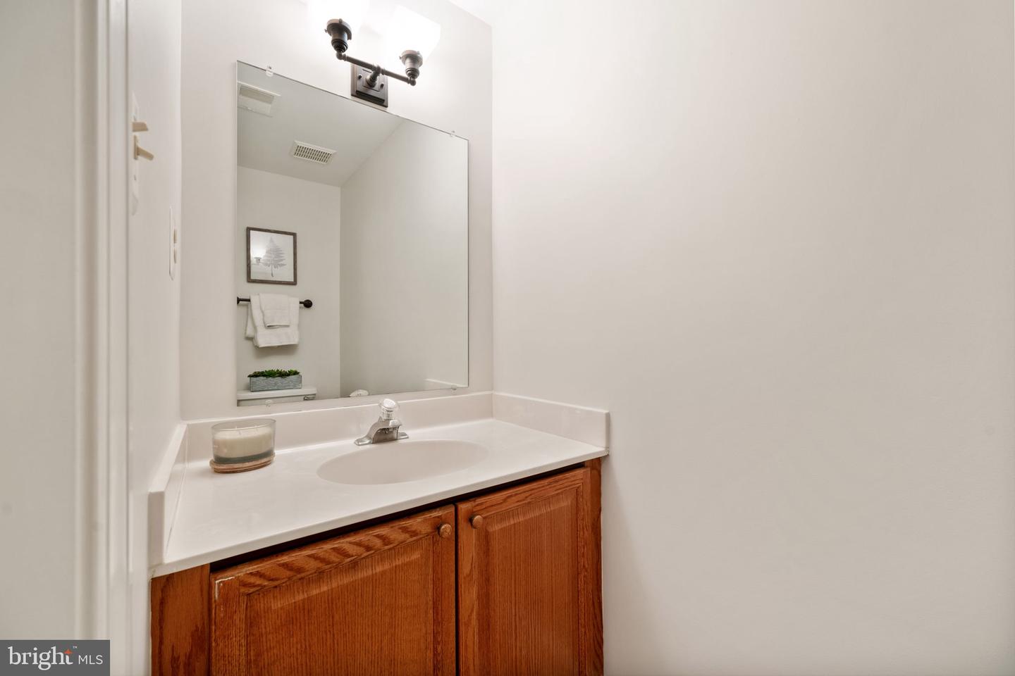 1709 DOGWOOD DR, ALEXANDRIA, Virginia 22302, 3 Bedrooms Bedrooms, ,2 BathroomsBathrooms,Residential,For sale,1709 DOGWOOD DR,VAAX2046800 MLS # VAAX2046800