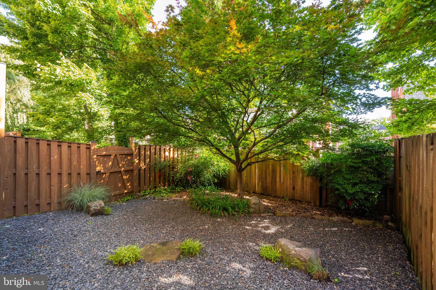 1709 DOGWOOD DR, ALEXANDRIA, Virginia 22302, 3 Bedrooms Bedrooms, ,2 BathroomsBathrooms,Residential,For sale,1709 DOGWOOD DR,VAAX2046800 MLS # VAAX2046800