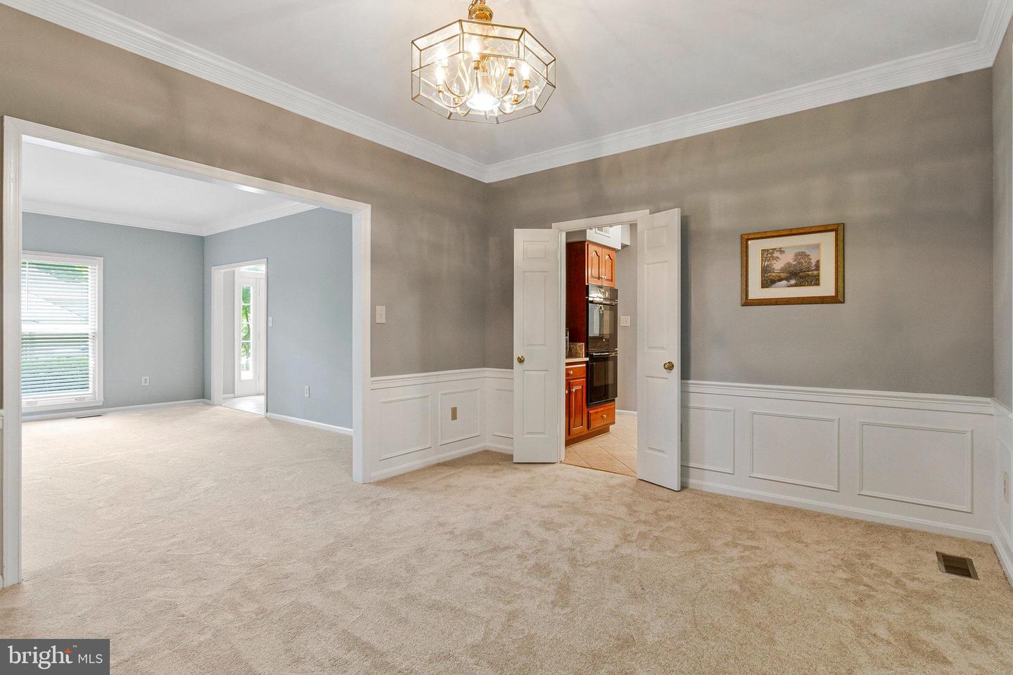 8975 HOME GUARD DR, BURKE, Virginia 22015, 4 Bedrooms Bedrooms, ,4 BathroomsBathrooms,Residential,For sale,8975 HOME GUARD DR,VAFX2249372 MLS # VAFX2249372