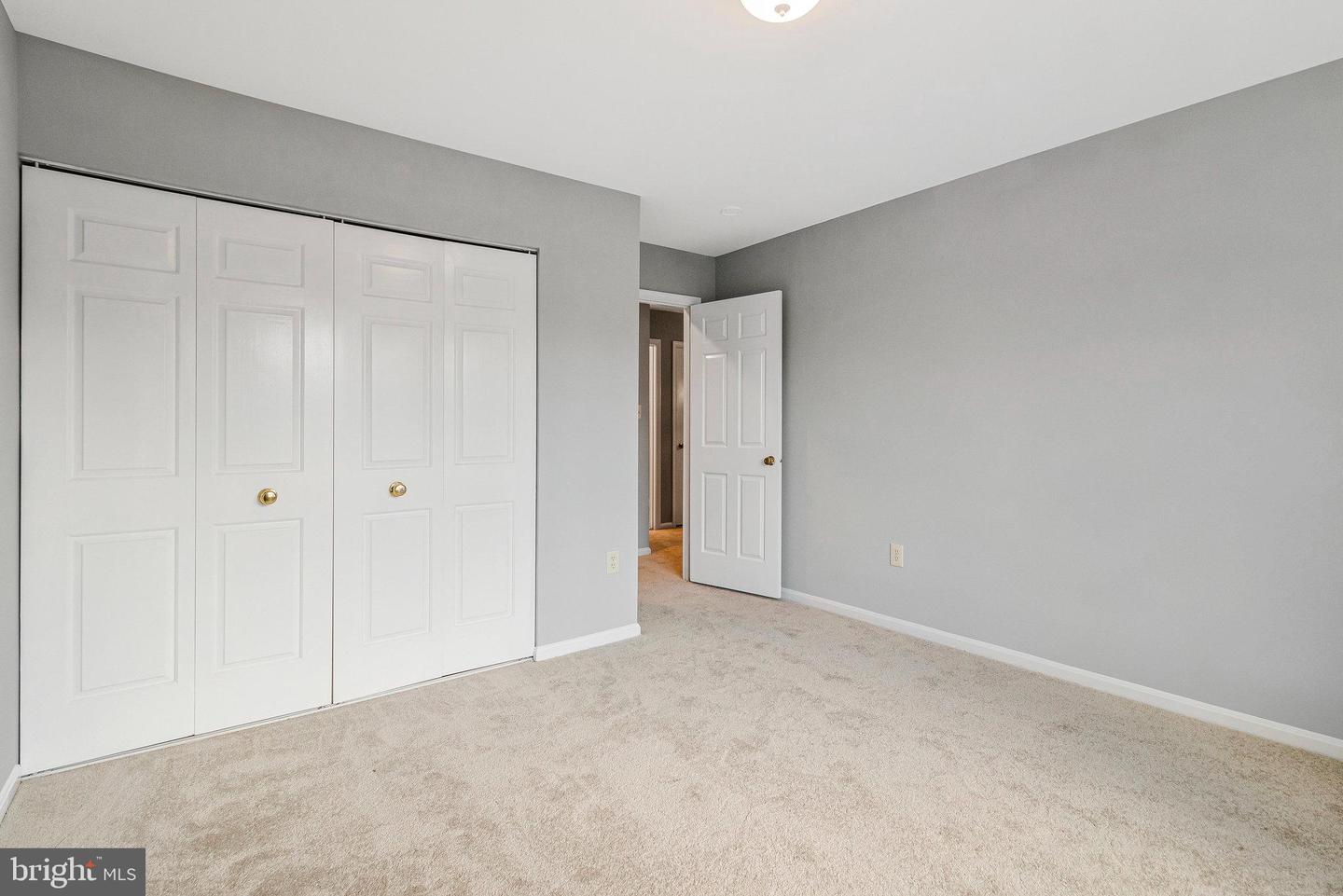 8975 HOME GUARD DR, BURKE, Virginia 22015, 4 Bedrooms Bedrooms, ,4 BathroomsBathrooms,Residential,For sale,8975 HOME GUARD DR,VAFX2249372 MLS # VAFX2249372