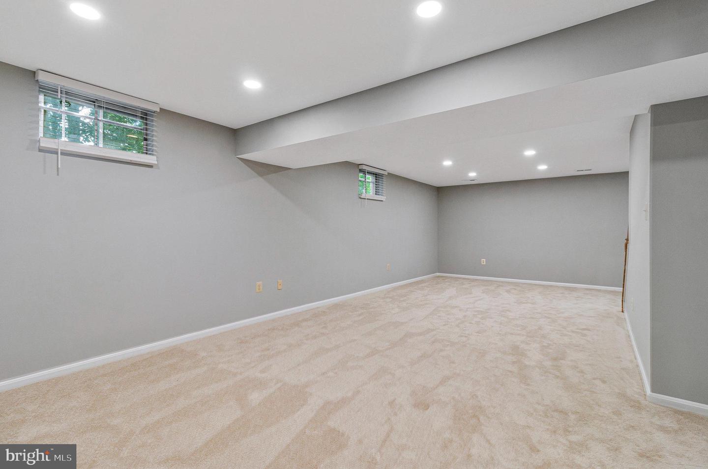 8975 HOME GUARD DR, BURKE, Virginia 22015, 4 Bedrooms Bedrooms, ,4 BathroomsBathrooms,Residential,For sale,8975 HOME GUARD DR,VAFX2249372 MLS # VAFX2249372