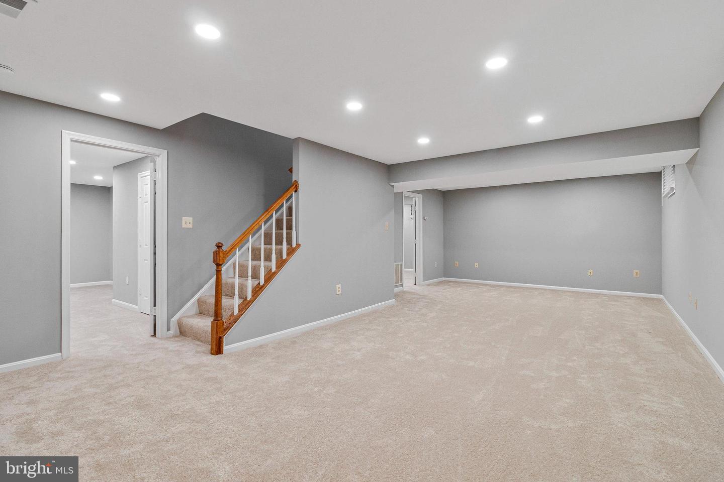 8975 HOME GUARD DR, BURKE, Virginia 22015, 4 Bedrooms Bedrooms, ,4 BathroomsBathrooms,Residential,For sale,8975 HOME GUARD DR,VAFX2249372 MLS # VAFX2249372