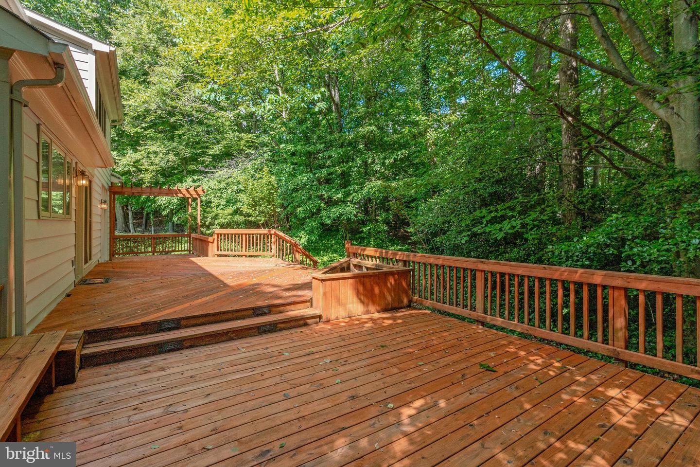 8975 HOME GUARD DR, BURKE, Virginia 22015, 4 Bedrooms Bedrooms, ,4 BathroomsBathrooms,Residential,For sale,8975 HOME GUARD DR,VAFX2249372 MLS # VAFX2249372