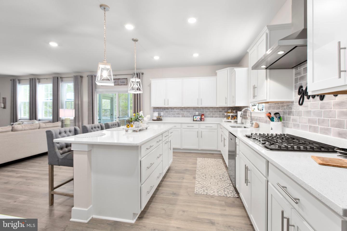 705 LONG MEADOW DR, FREDERICKSBURG, Virginia 22406, 4 Bedrooms Bedrooms, ,4 BathroomsBathrooms,Residential,For sale,705 LONG MEADOW DR,VAST2040078 MLS # VAST2040078