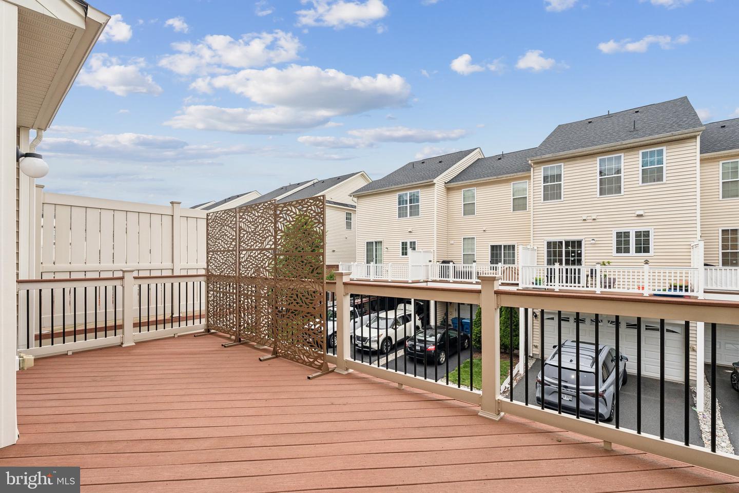 22613 NAUGATUCK SQ, ASHBURN, Virginia 20148, 4 Bedrooms Bedrooms, ,3 BathroomsBathrooms,Residential,For sale,22613 NAUGATUCK SQ,VALO2100196 MLS # VALO2100196