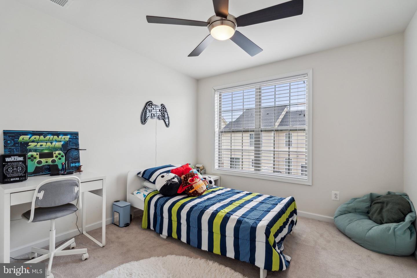 22613 NAUGATUCK SQ, ASHBURN, Virginia 20148, 4 Bedrooms Bedrooms, ,3 BathroomsBathrooms,Residential,For sale,22613 NAUGATUCK SQ,VALO2100196 MLS # VALO2100196