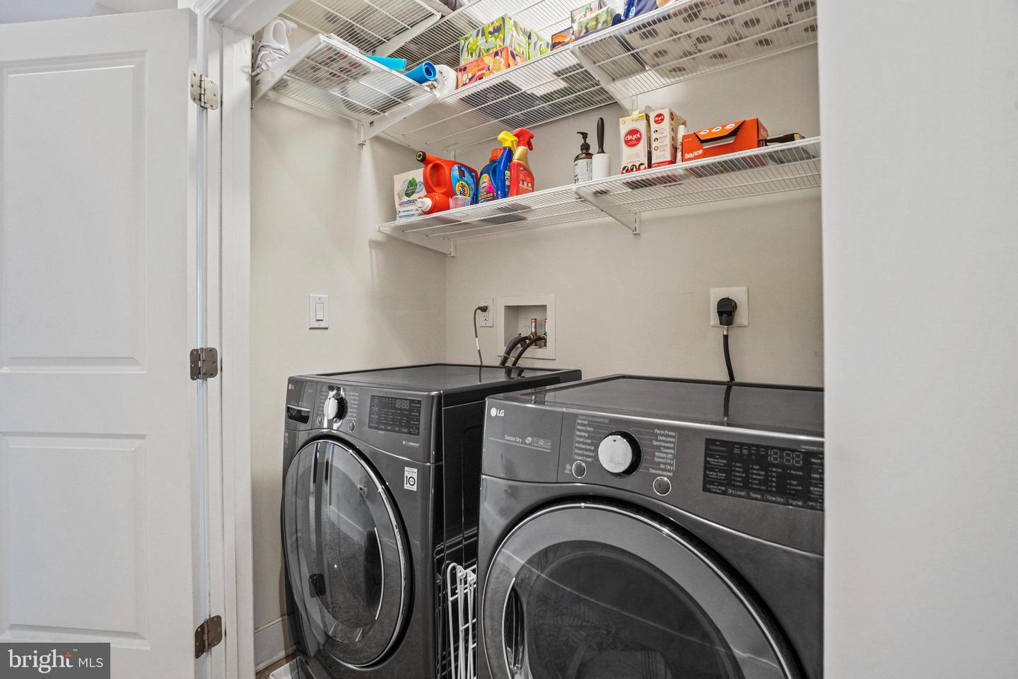 1811 14TH ST N #C104, ARLINGTON, Virginia 22209, 2 Bedrooms Bedrooms, ,2 BathroomsBathrooms,Residential,For sale,1811 14TH ST N #C104,VAAR2059622 MLS # VAAR2059622