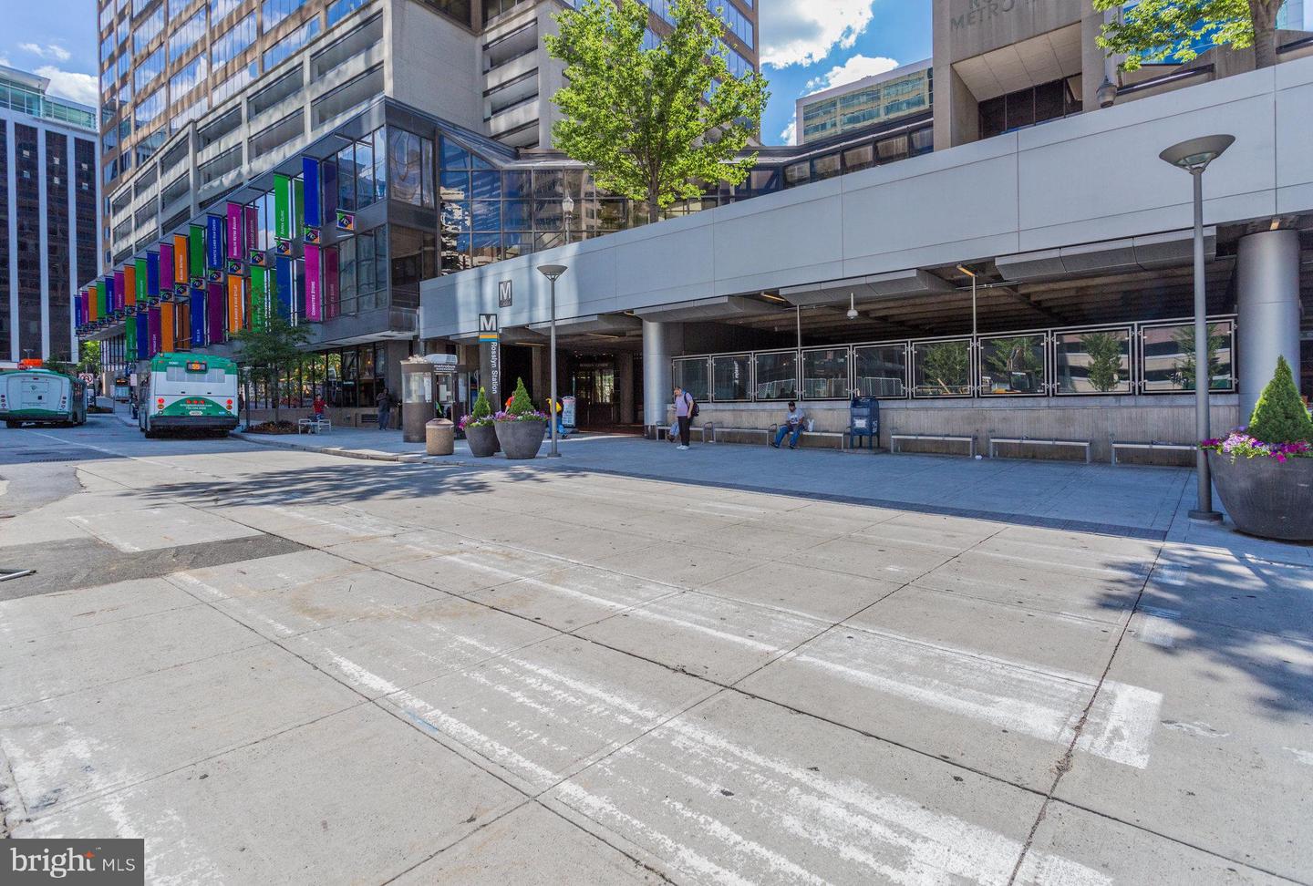 1811 14TH ST N #C104, ARLINGTON, Virginia 22209, 2 Bedrooms Bedrooms, ,2 BathroomsBathrooms,Residential,For sale,1811 14TH ST N #C104,VAAR2059622 MLS # VAAR2059622