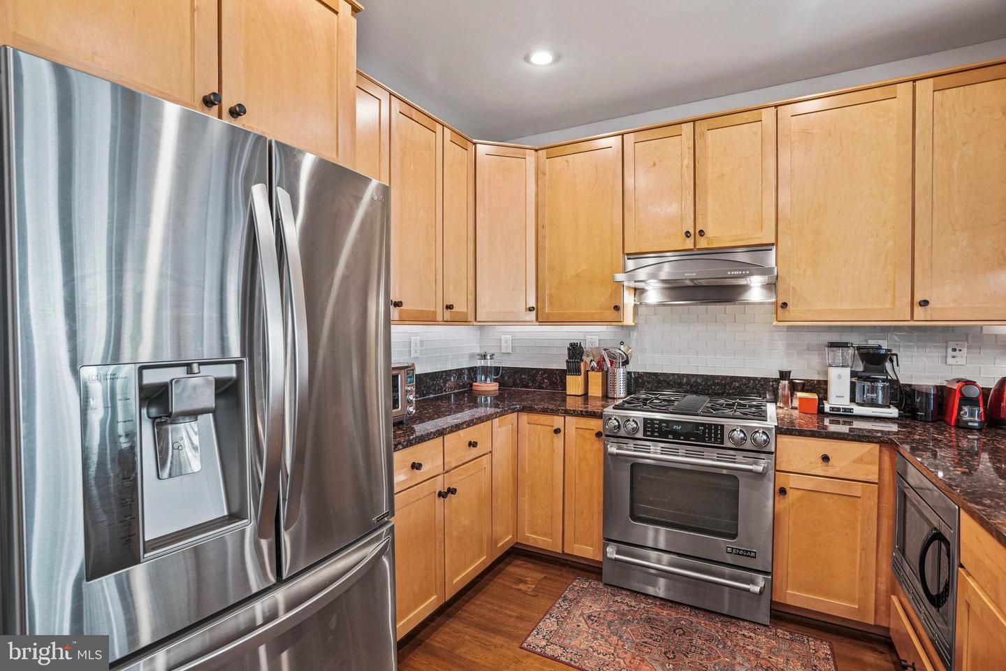 1811 14TH ST N #C104, ARLINGTON, Virginia 22209, 2 Bedrooms Bedrooms, ,2 BathroomsBathrooms,Residential,For sale,1811 14TH ST N #C104,VAAR2059622 MLS # VAAR2059622