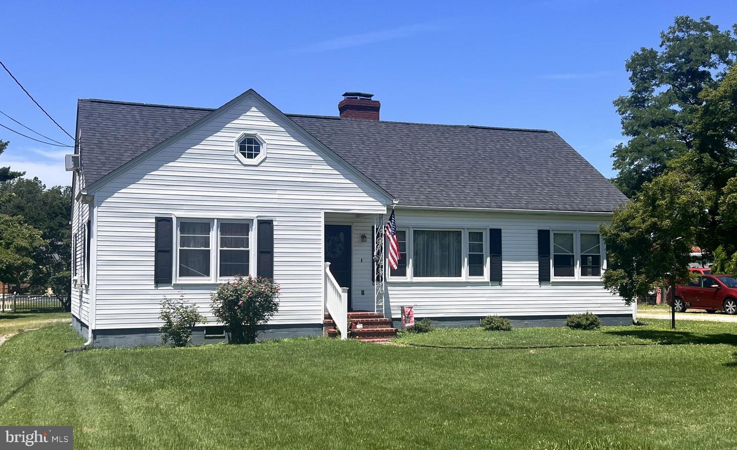 76 GLENN ST, MONTROSS, Virginia 22520, 3 Bedrooms Bedrooms, ,2 BathroomsBathrooms,Residential,For sale,76 GLENN ST,VAWE2009182 MLS # VAWE2009182