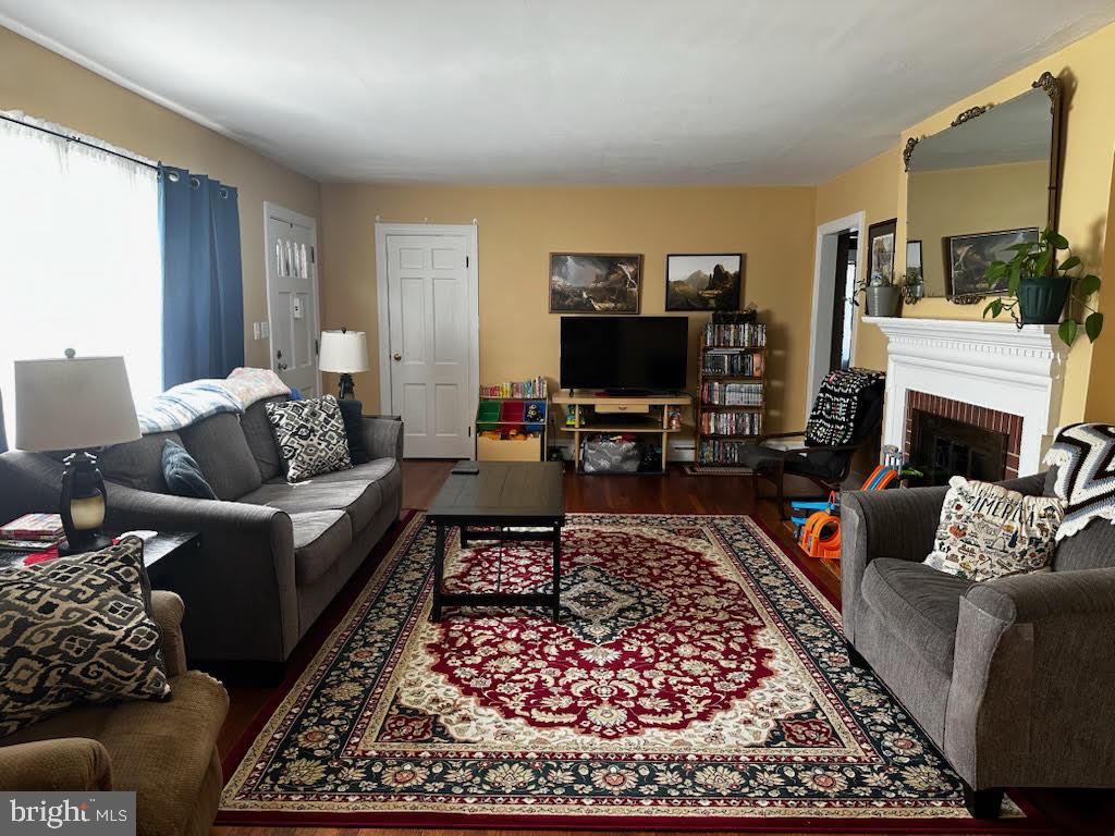 76 GLENN ST, MONTROSS, Virginia 22520, 3 Bedrooms Bedrooms, ,2 BathroomsBathrooms,Residential,For sale,76 GLENN ST,VAWE2009182 MLS # VAWE2009182