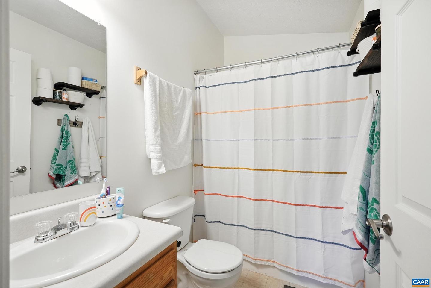 106 ALEX DR, MADISON HEIGHTS, Virginia 24572, 3 Bedrooms Bedrooms, ,3 BathroomsBathrooms,Residential,For sale,106 ALEX DR,665969 MLS # 665969