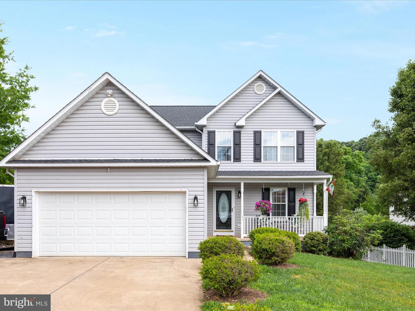 31 WESTMINSTER DR, FRONT ROYAL, Virginia 22630, 3 Bedrooms Bedrooms, ,3 BathroomsBathrooms,Residential,For sale,31 WESTMINSTER DR,VAWR2011548 MLS # VAWR2011548