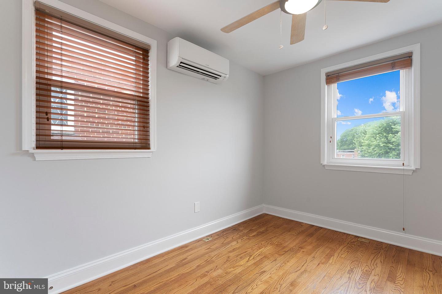 5515 CHILLUM PL NE, WASHINGTON, District Of Columbia 20011, 3 Bedrooms Bedrooms, ,2 BathroomsBathrooms,Residential,For sale,5515 CHILLUM PL NE,DCDC2206980 MLS # DCDC2206980