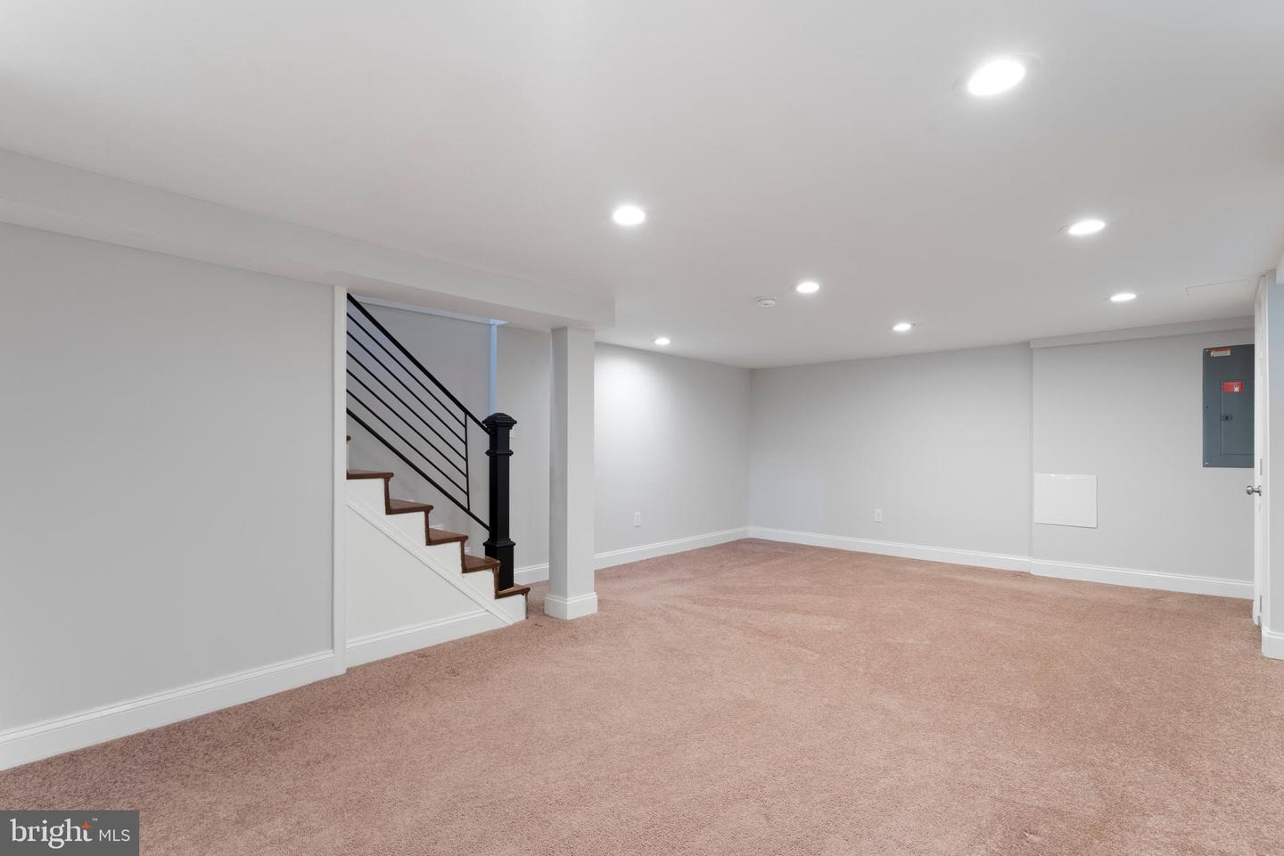 5515 CHILLUM PL NE, WASHINGTON, District Of Columbia 20011, 3 Bedrooms Bedrooms, ,2 BathroomsBathrooms,Residential,For sale,5515 CHILLUM PL NE,DCDC2206980 MLS # DCDC2206980
