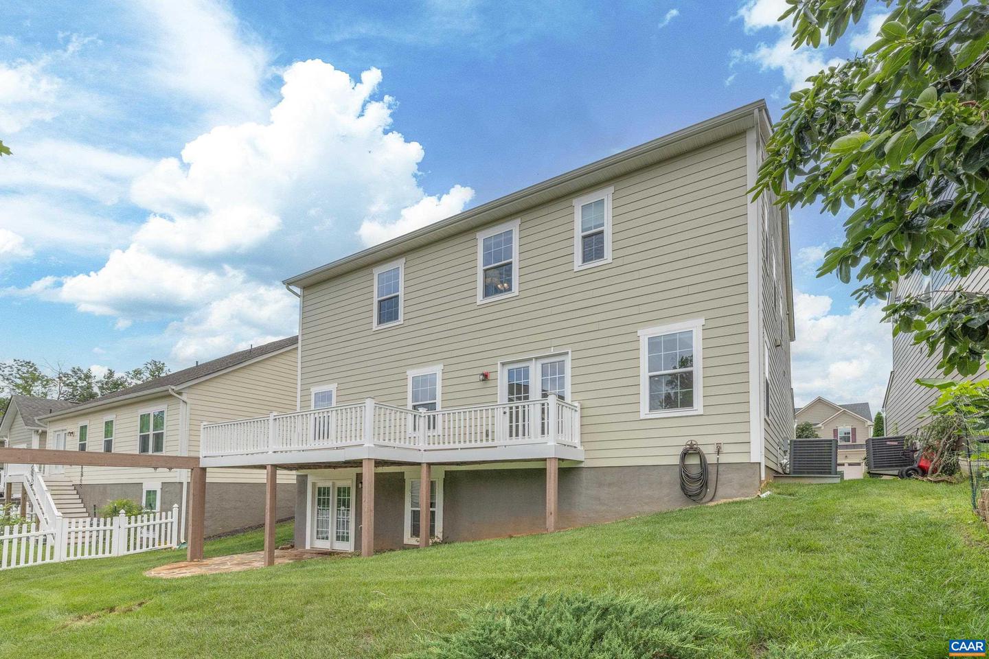 1622 FOWLER RIDGE CT, CHARLOTTESVILLE, Virginia 22901, 4 Bedrooms Bedrooms, ,4 BathroomsBathrooms,Residential,For sale,1622 FOWLER RIDGE CT,665980 MLS # 665980