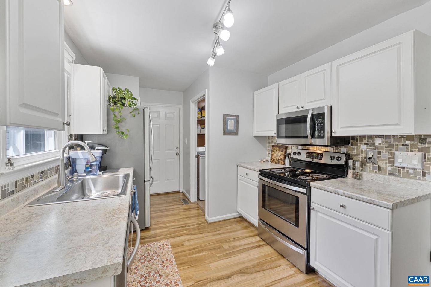 137 JEFFERSON DR, PALMYRA, Virginia 22963, 3 Bedrooms Bedrooms, ,2 BathroomsBathrooms,Residential,For sale,137 JEFFERSON DR,665984 MLS # 665984