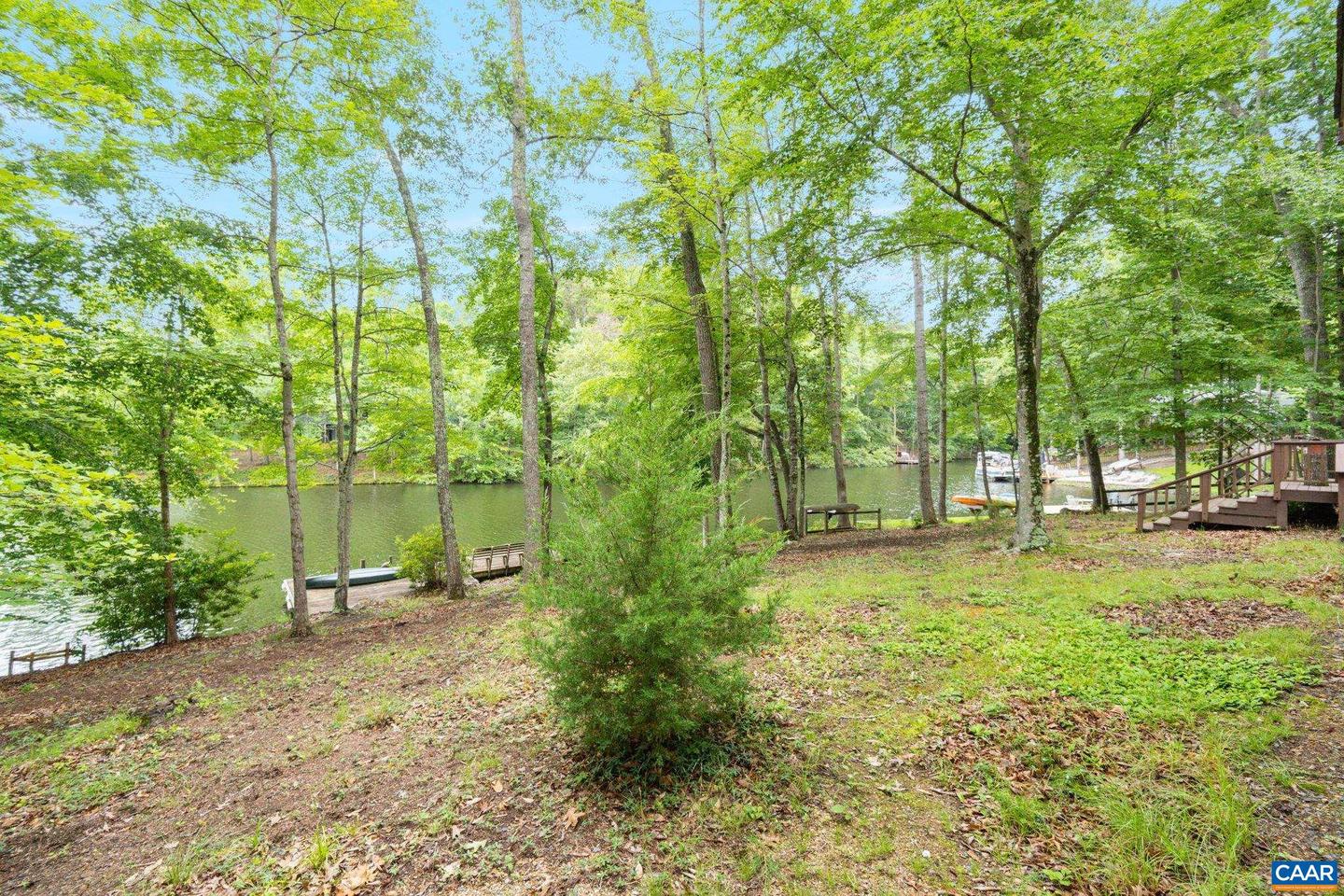 19 PIEDMONT LN, PALMYRA, Virginia 22963, 5 Bedrooms Bedrooms, ,4 BathroomsBathrooms,Residential,For sale,19 PIEDMONT LN,665992 MLS # 665992