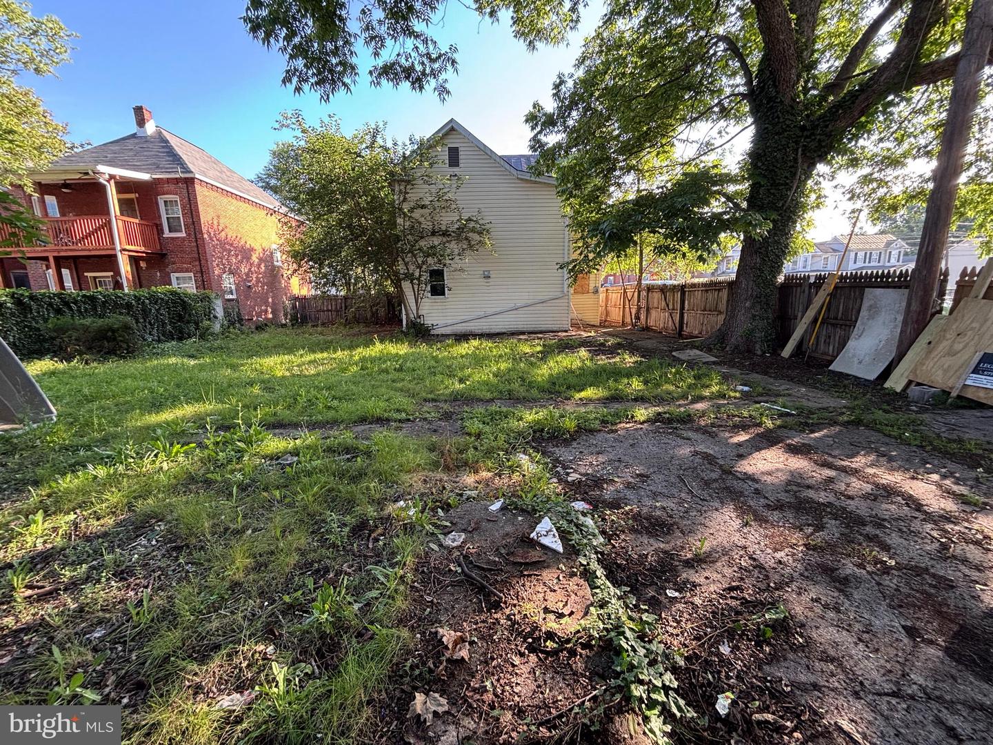 381 NATIONAL AVE, WINCHESTER, Virginia 22601, 3 Bedrooms Bedrooms, ,1 BathroomBathrooms,Residential,For sale,381 NATIONAL AVE,VAWI2008018 MLS # VAWI2008018