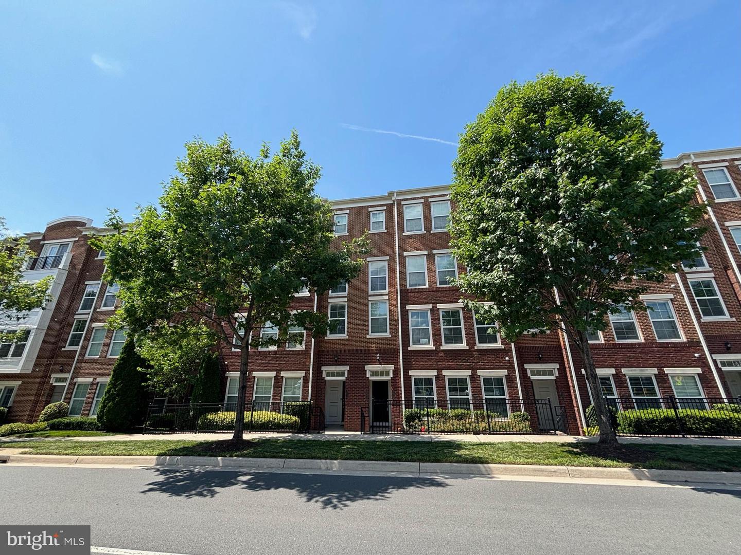 3052 RITTENHOUSE CIR #52, FAIRFAX, Virginia 22031, 3 Bedrooms Bedrooms, ,2 BathroomsBathrooms,Residential,For sale,3052 RITTENHOUSE CIR #52,VAFX2249452 MLS # VAFX2249452