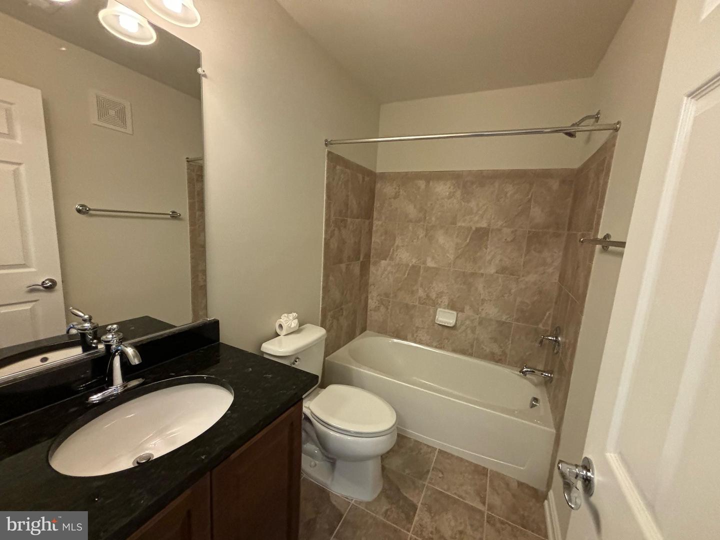 3052 RITTENHOUSE CIR #52, FAIRFAX, Virginia 22031, 3 Bedrooms Bedrooms, ,2 BathroomsBathrooms,Residential,For sale,3052 RITTENHOUSE CIR #52,VAFX2249452 MLS # VAFX2249452