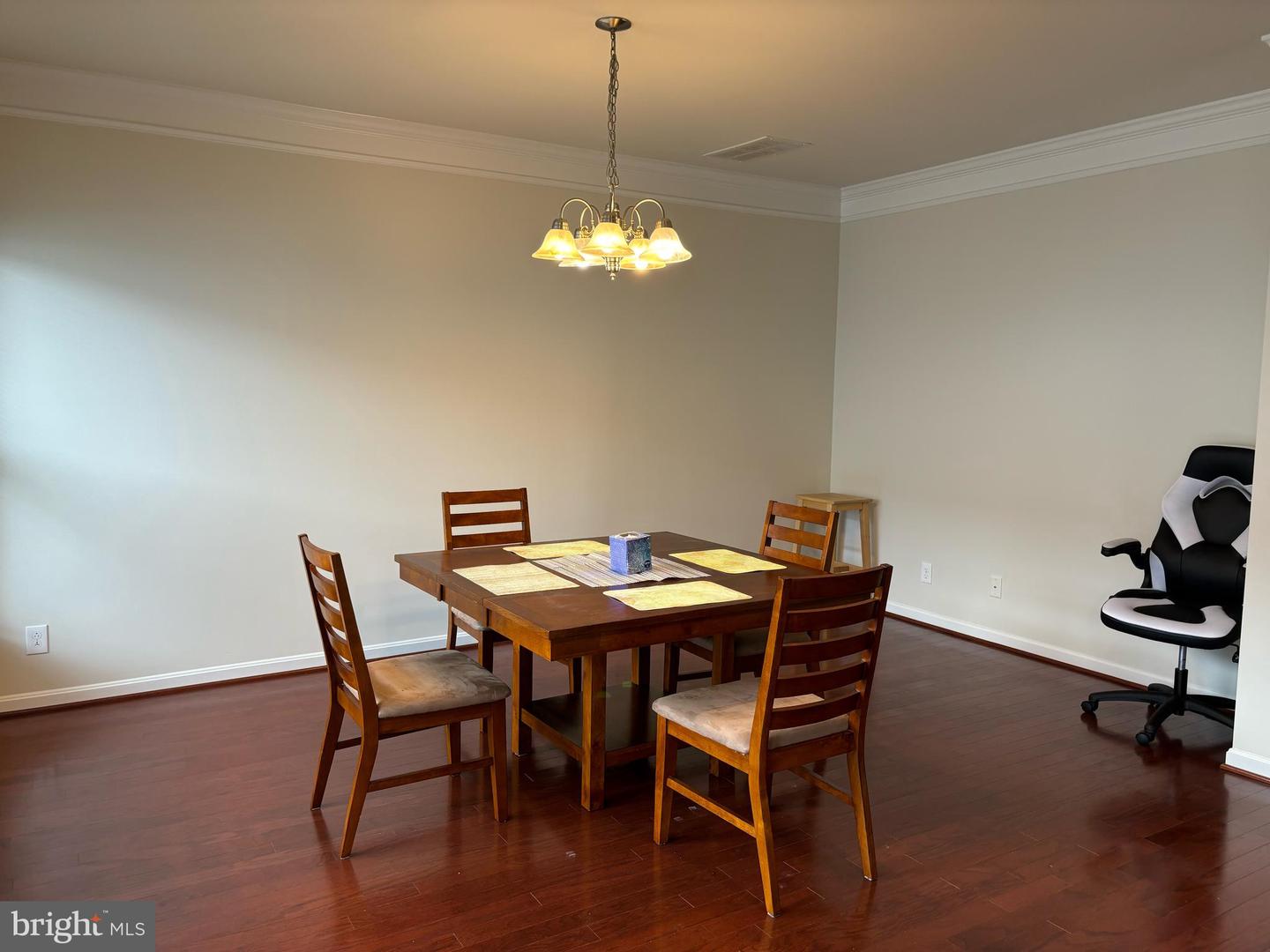 3052 RITTENHOUSE CIR #52, FAIRFAX, Virginia 22031, 3 Bedrooms Bedrooms, ,2 BathroomsBathrooms,Residential,For sale,3052 RITTENHOUSE CIR #52,VAFX2249452 MLS # VAFX2249452