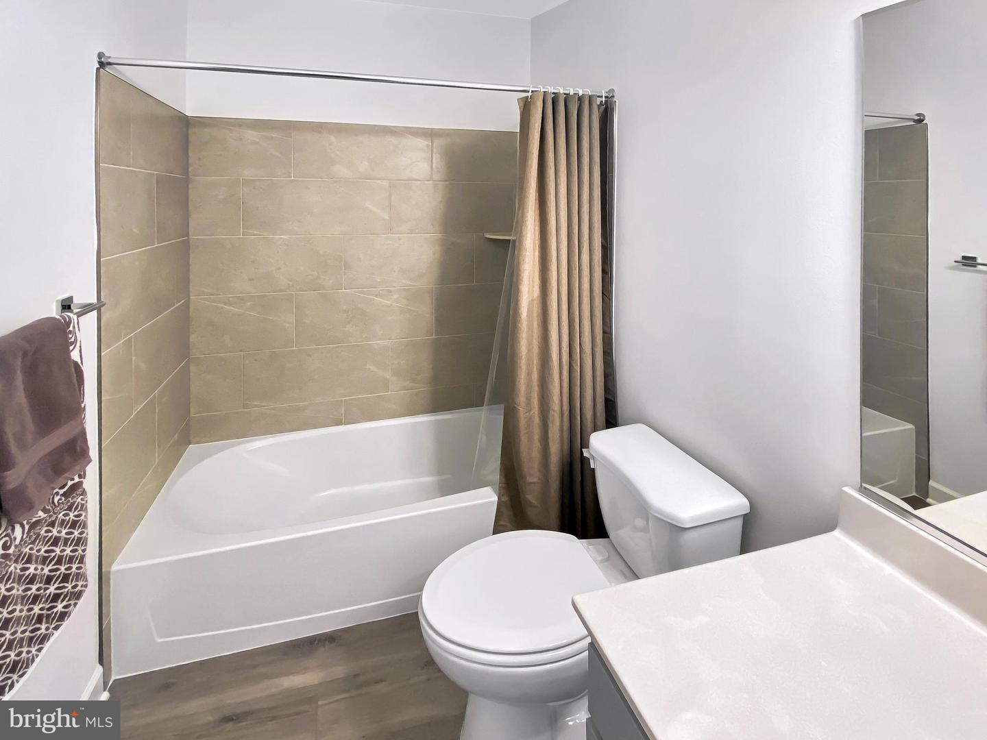 14344 YESLER AVE #5, CHANTILLY, Virginia 20151, 3 Bedrooms Bedrooms, ,2 BathroomsBathrooms,Residential,For sale,14344 YESLER AVE #5,VAFX2249454 MLS # VAFX2249454